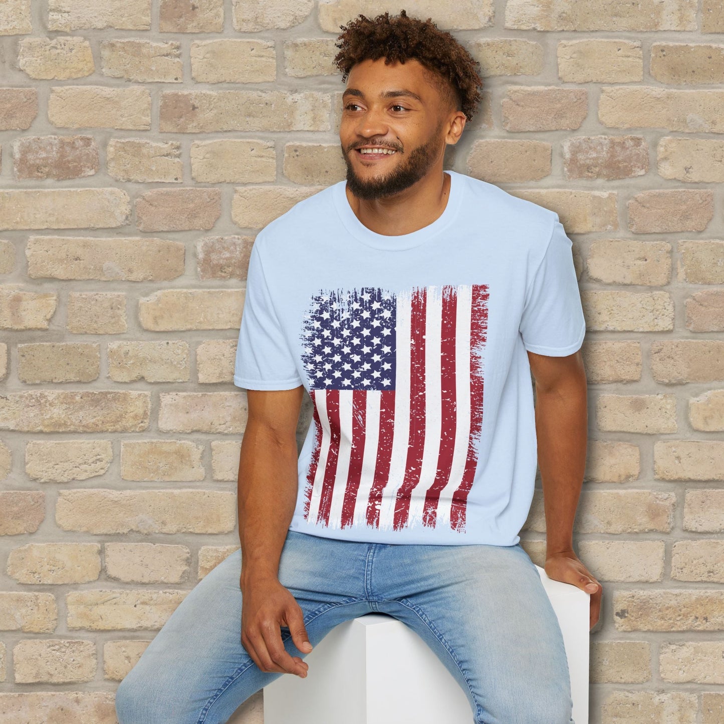 Graphic Only T-Shirt Faded Liberty Tee - Vibrant Styles
