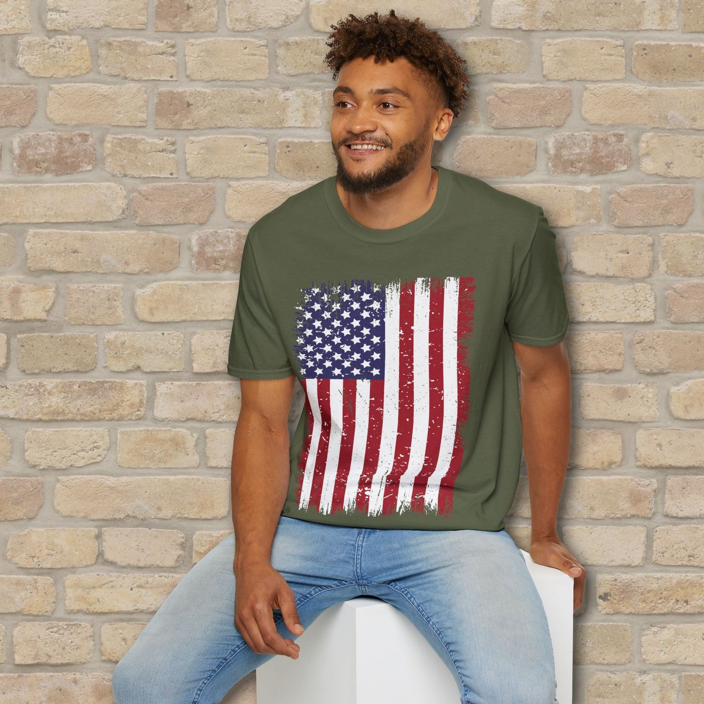 Graphic Only T-Shirt Faded Liberty Tee - Vibrant Styles