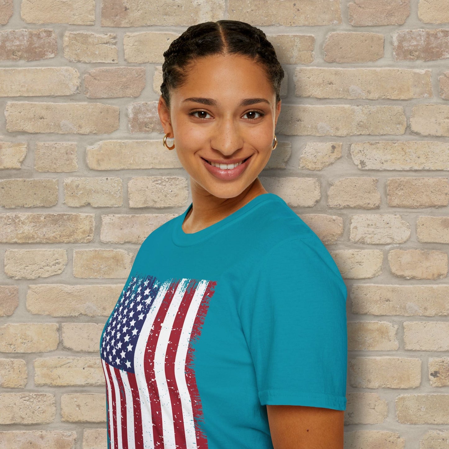 Graphic Only T-Shirt Faded Liberty Tee - Vibrant Styles
