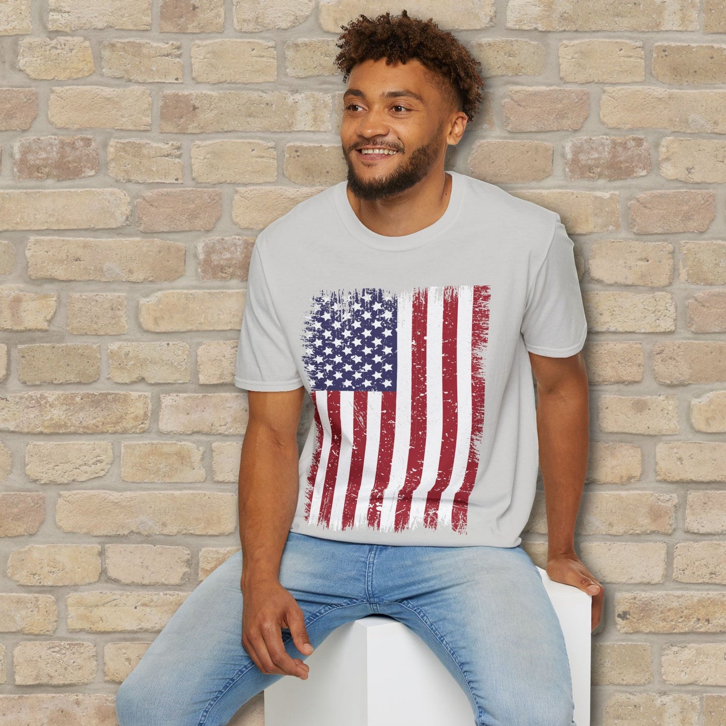 Graphic Only T-Shirt Faded Liberty Tee - Vibrant Styles