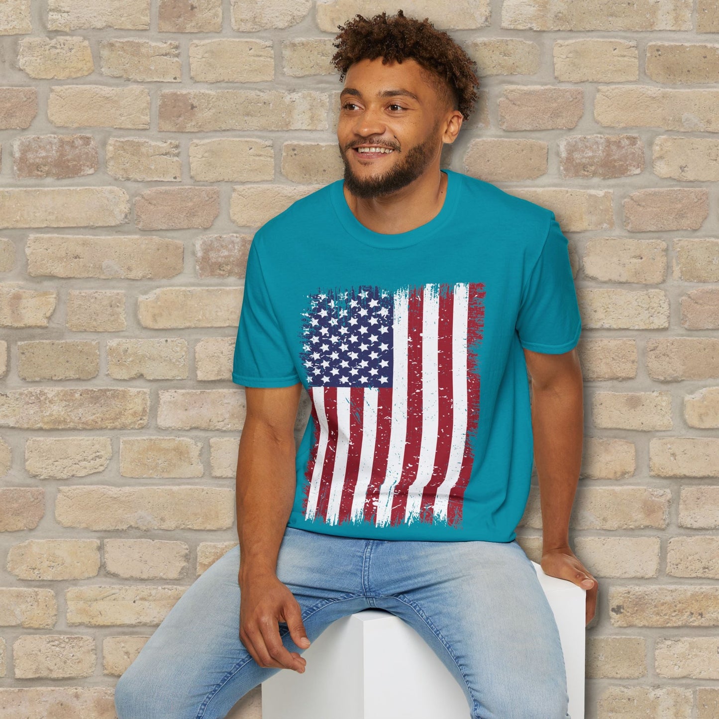 Graphic Only T-Shirt Faded Liberty Tee - Vibrant Styles