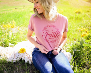 files/female_grass_-_faith_makes_them_possible.png