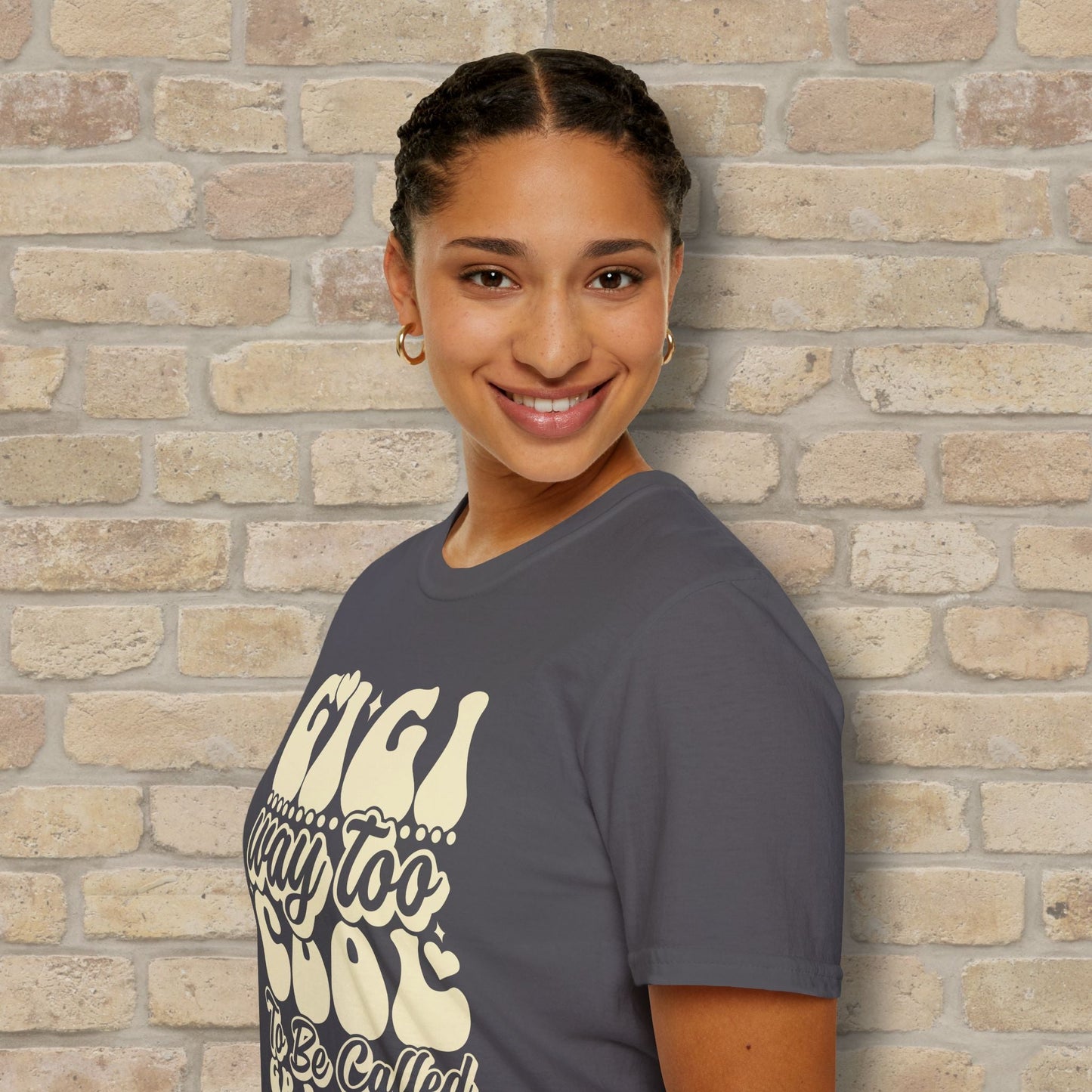 T-Shirt Gigi Tee – Way Too Cool to Be Called Grandma - Vibrant Styles