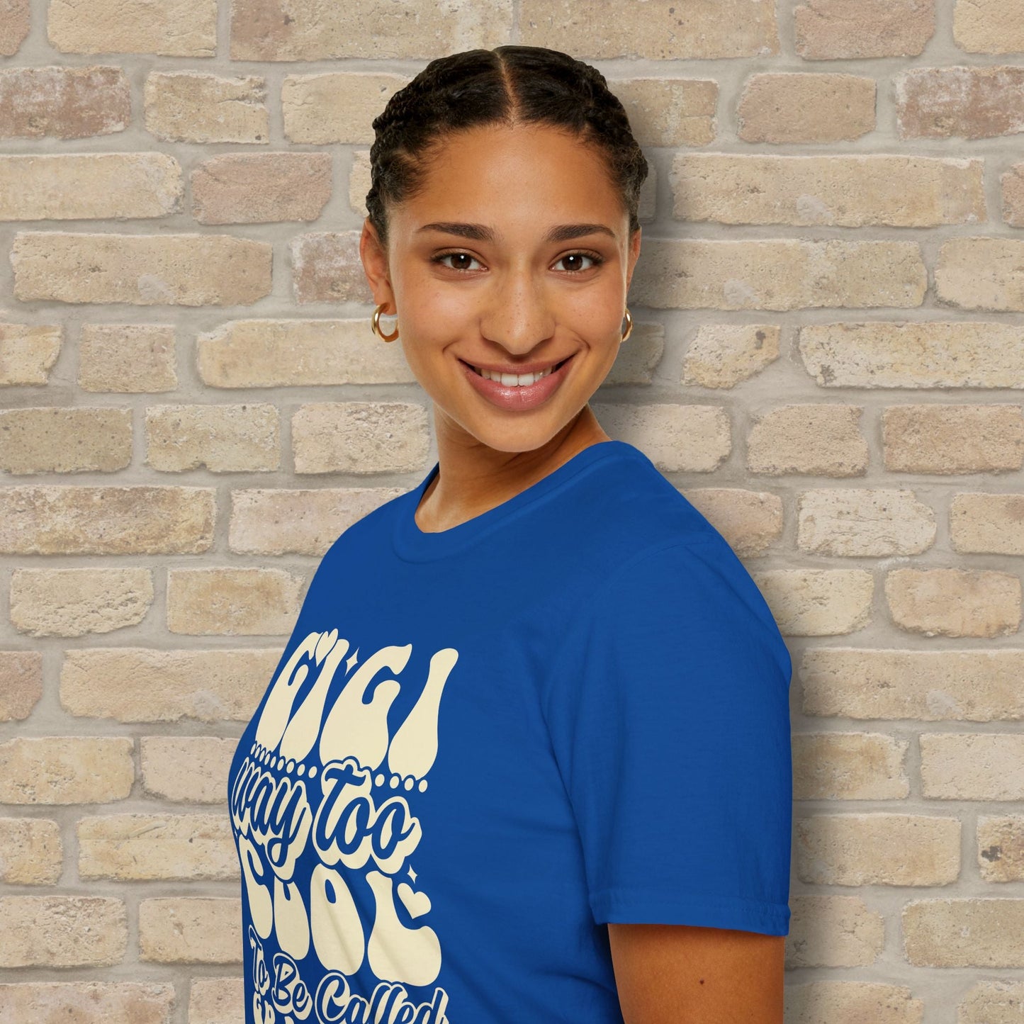 T-Shirt Gigi Tee – Way Too Cool to Be Called Grandma - Vibrant Styles