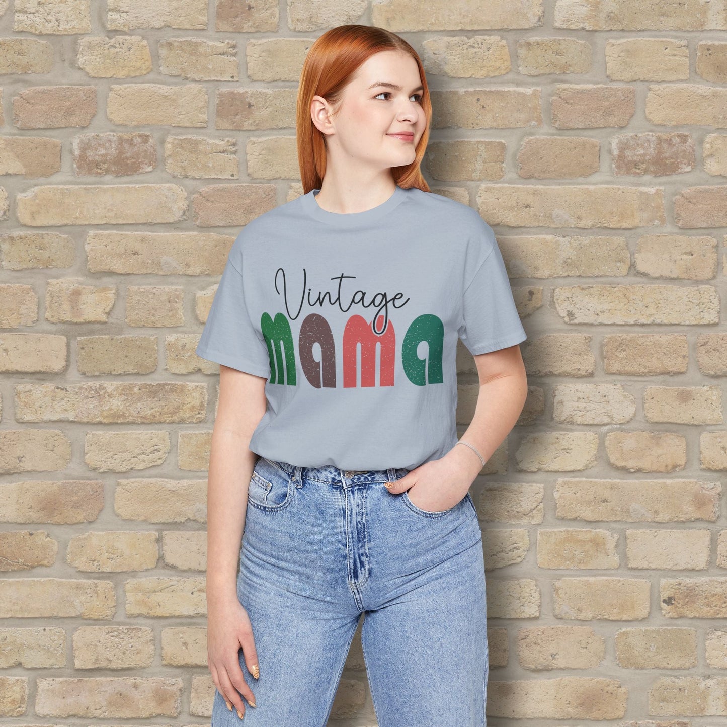 T-Shirt Vintage Mama Tee – Timeless Style, Still Got It - Vibrant Styles