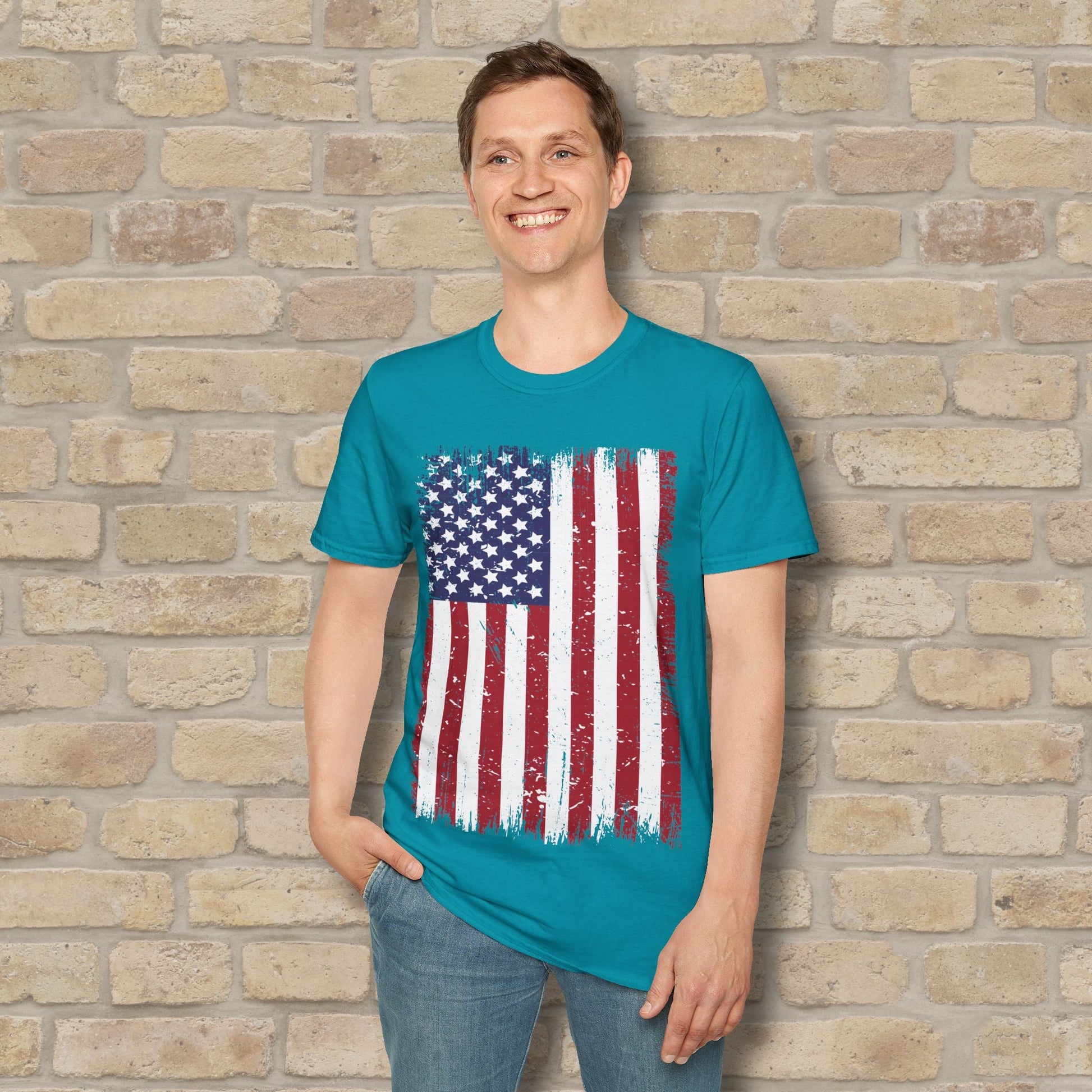Graphic Only T-Shirt Faded Liberty Tee - Vibrant Styles