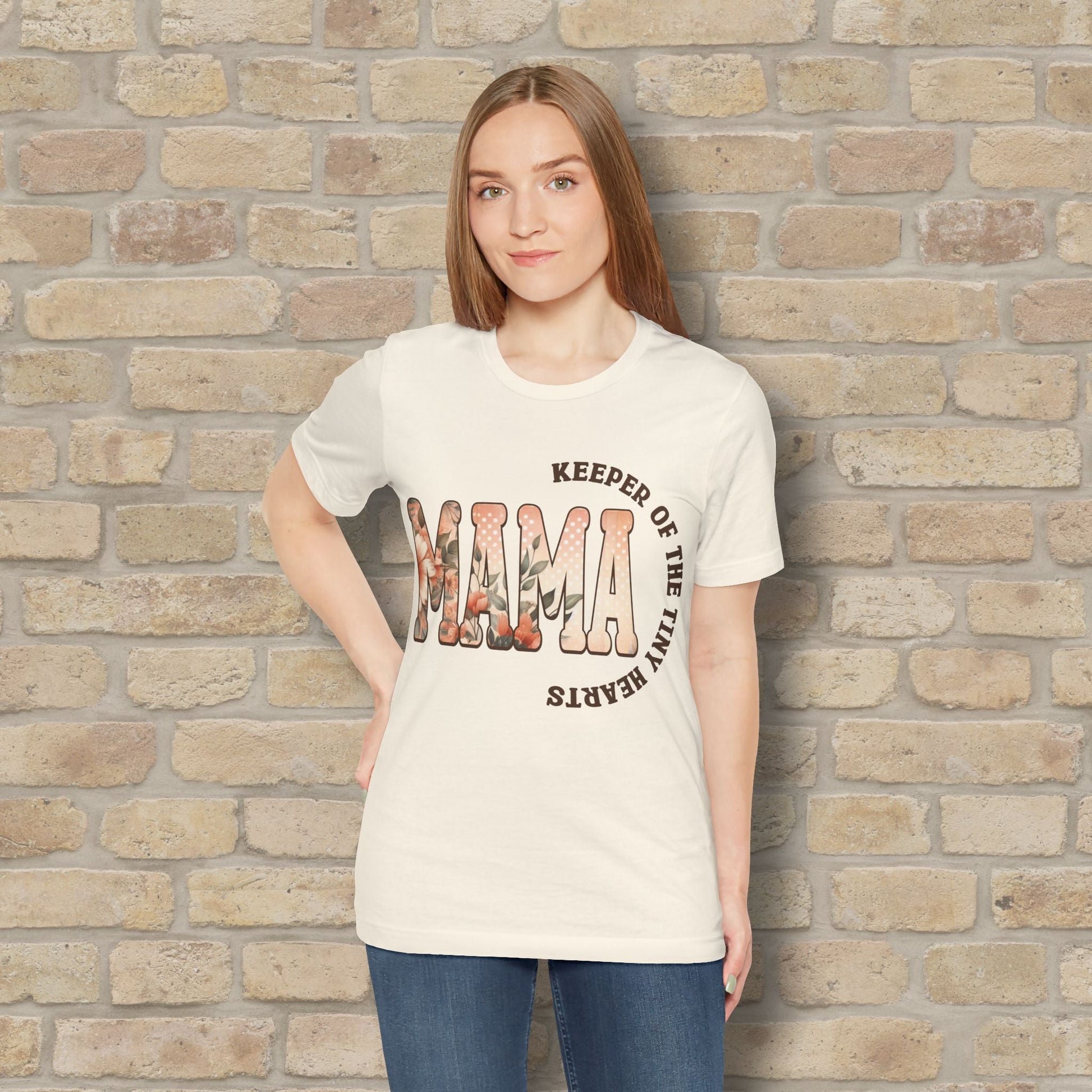 T-Shirt Keeper of the Tiny Hearts – Floral Mama Tee - Vibrant Styles