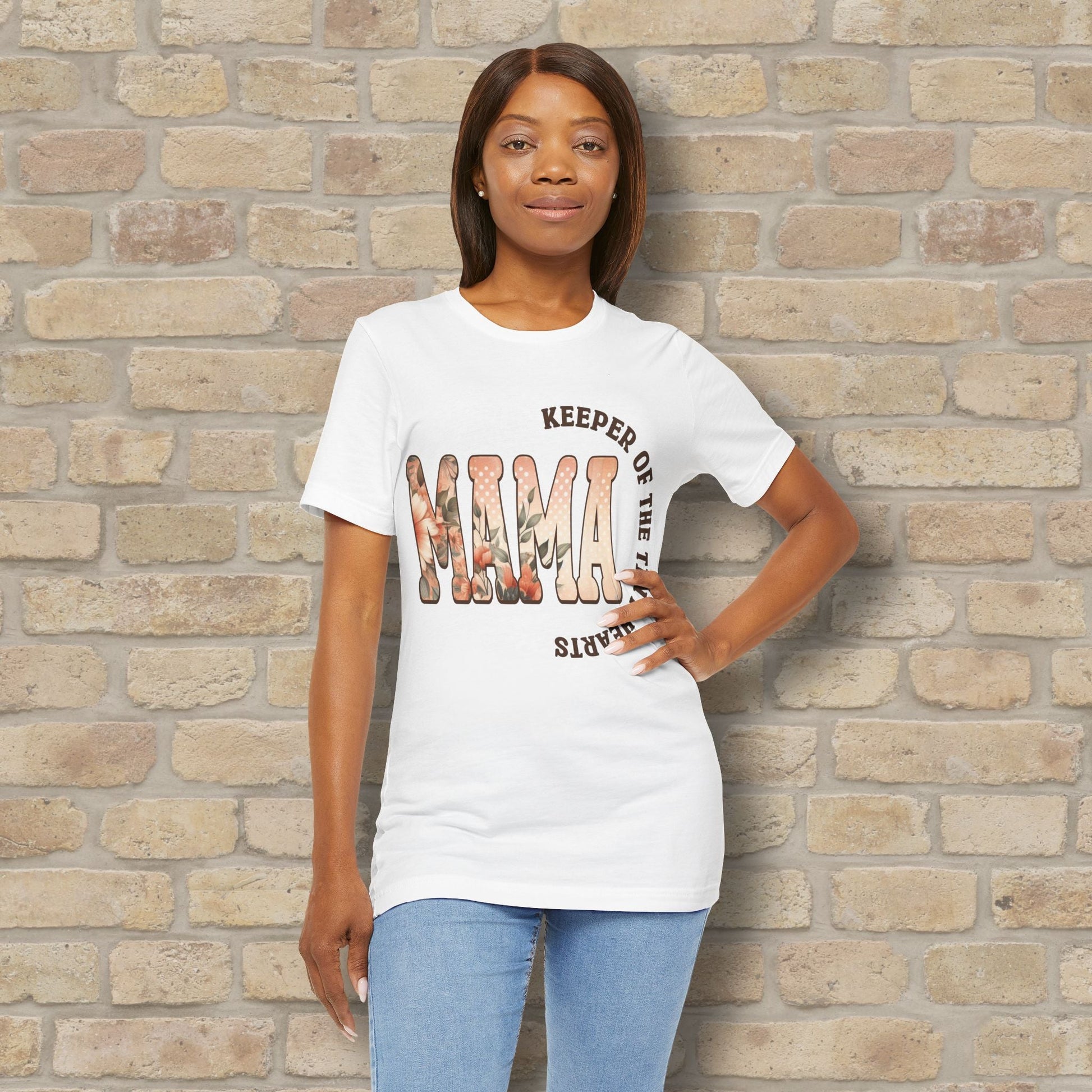 T-Shirt Keeper of the Tiny Hearts – Floral Mama Tee - Vibrant Styles