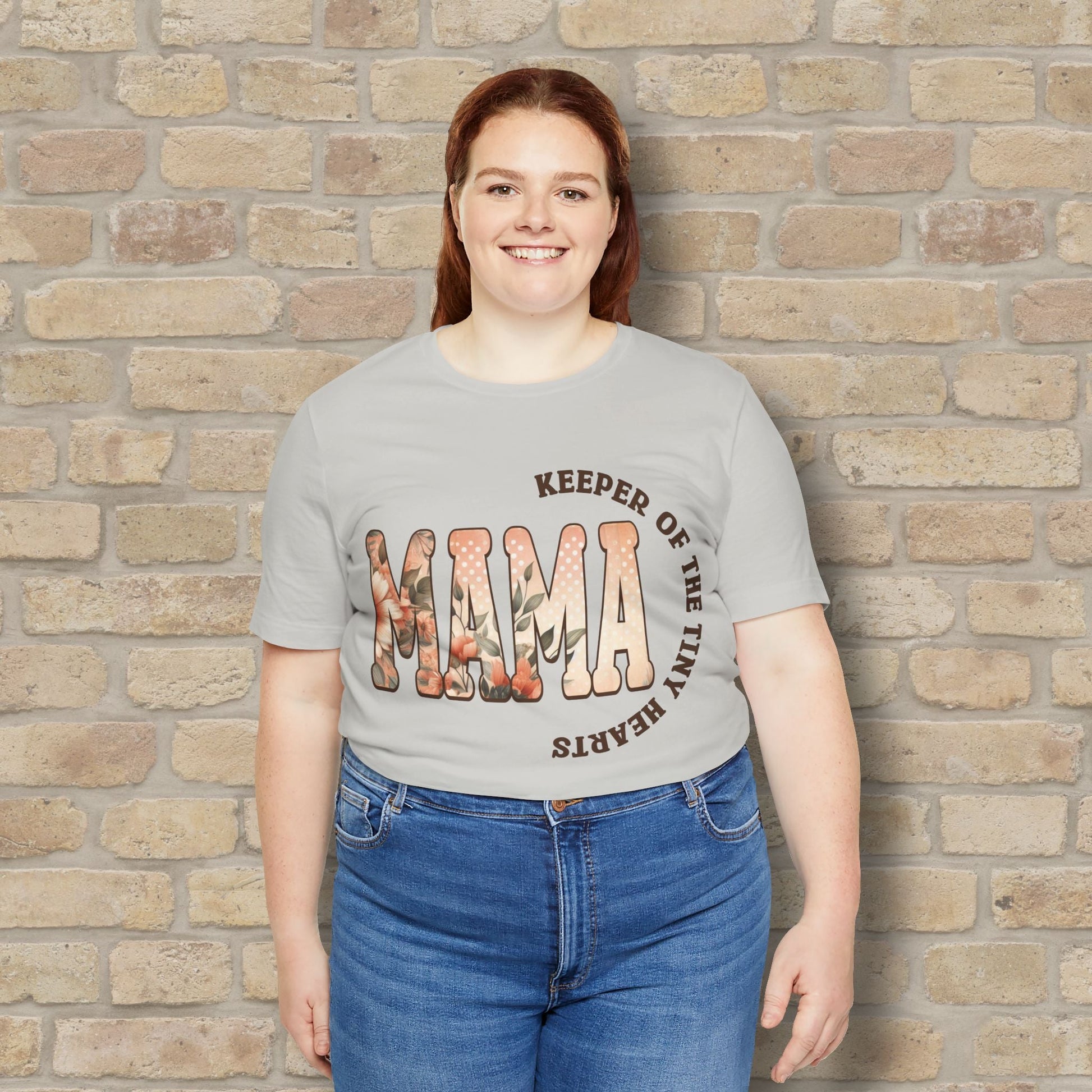 T-Shirt Keeper of the Tiny Hearts – Floral Mama Tee - Vibrant Styles