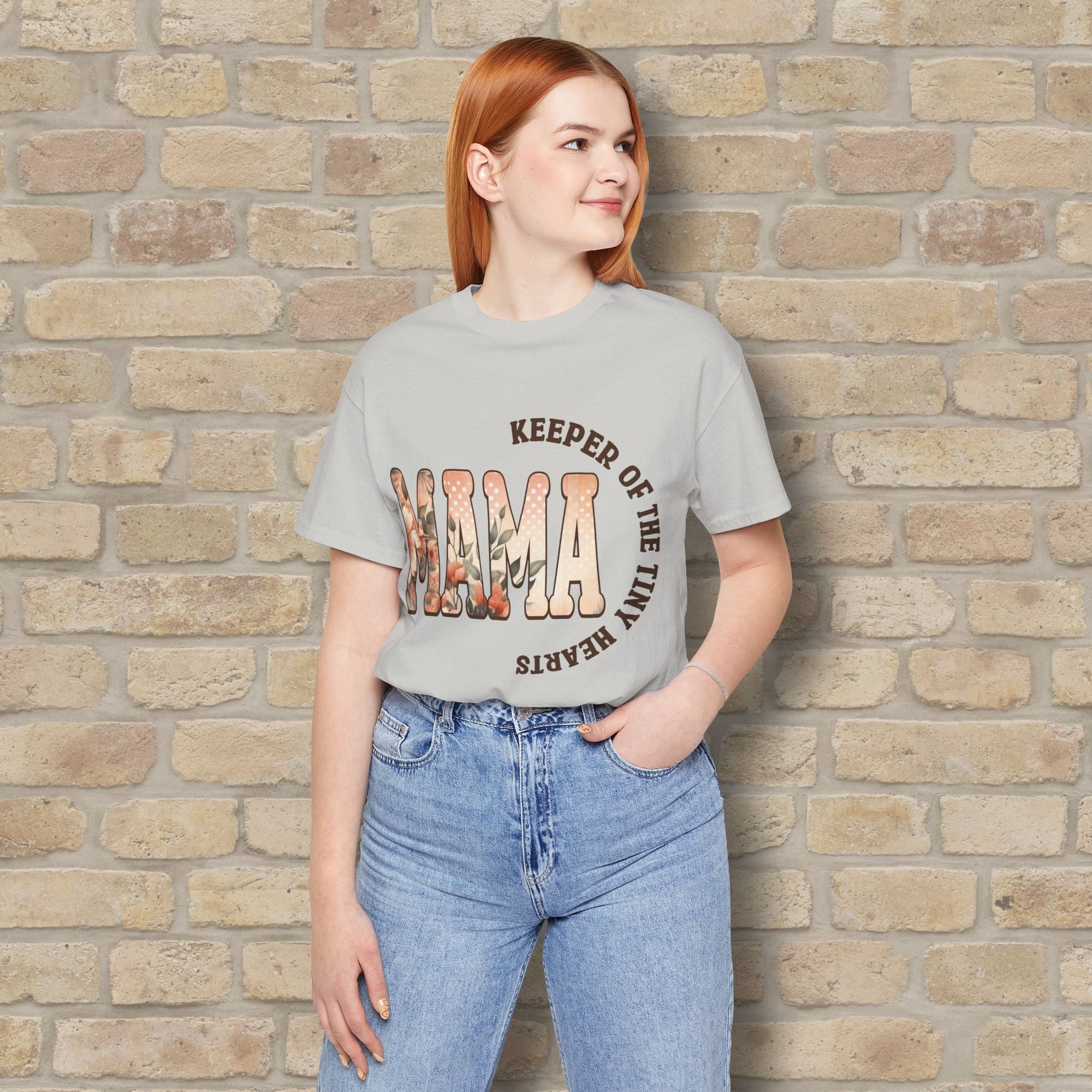 T-Shirt Keeper of the Tiny Hearts – Floral Mama Tee - Vibrant Styles