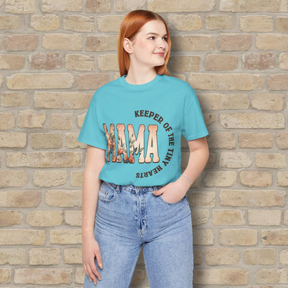 T-Shirt Keeper of the Tiny Hearts – Floral Mama Tee - Vibrant Styles