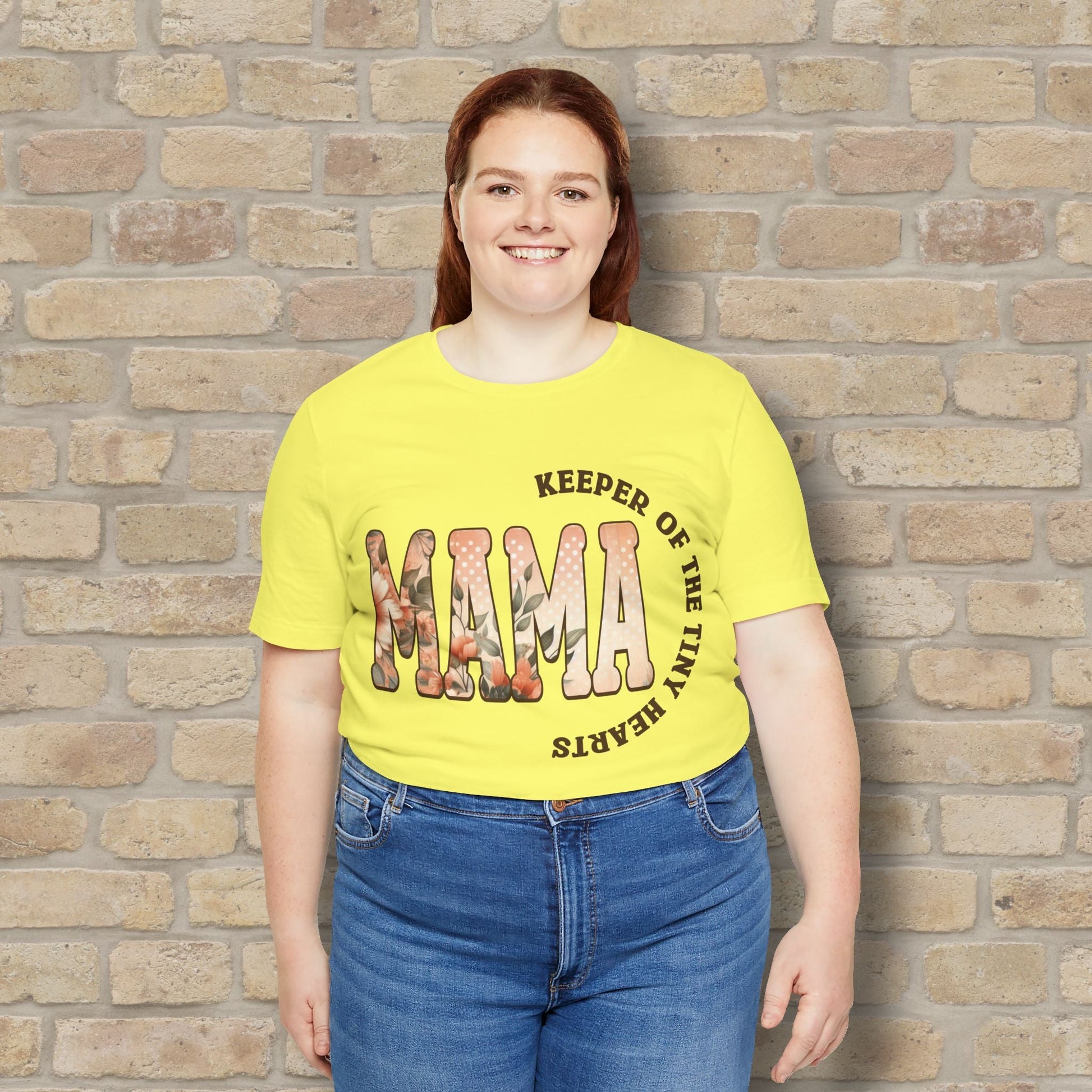 T-Shirt Keeper of the Tiny Hearts – Floral Mama Tee - Vibrant Styles