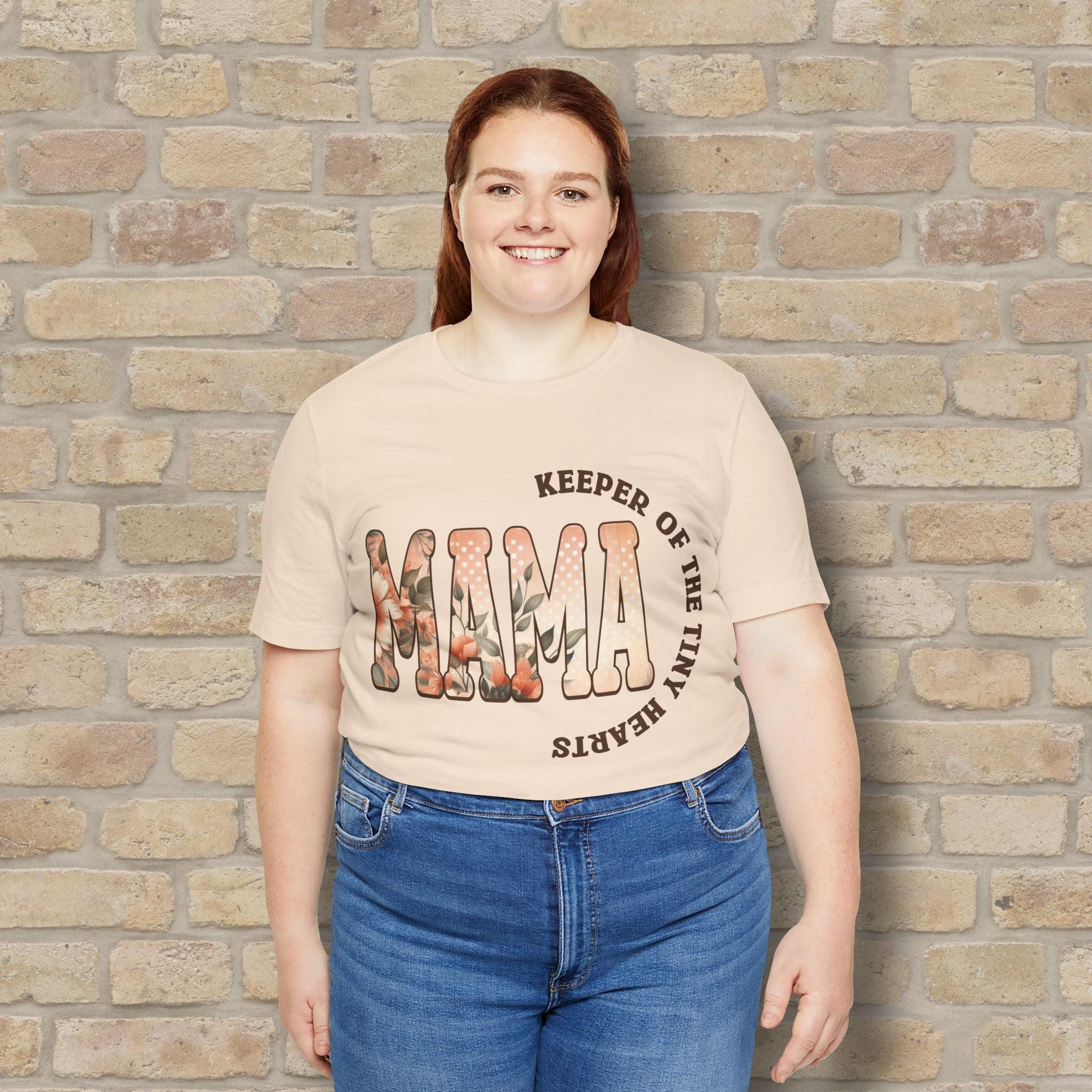 T-Shirt Keeper of the Tiny Hearts – Floral Mama Tee - Vibrant Styles