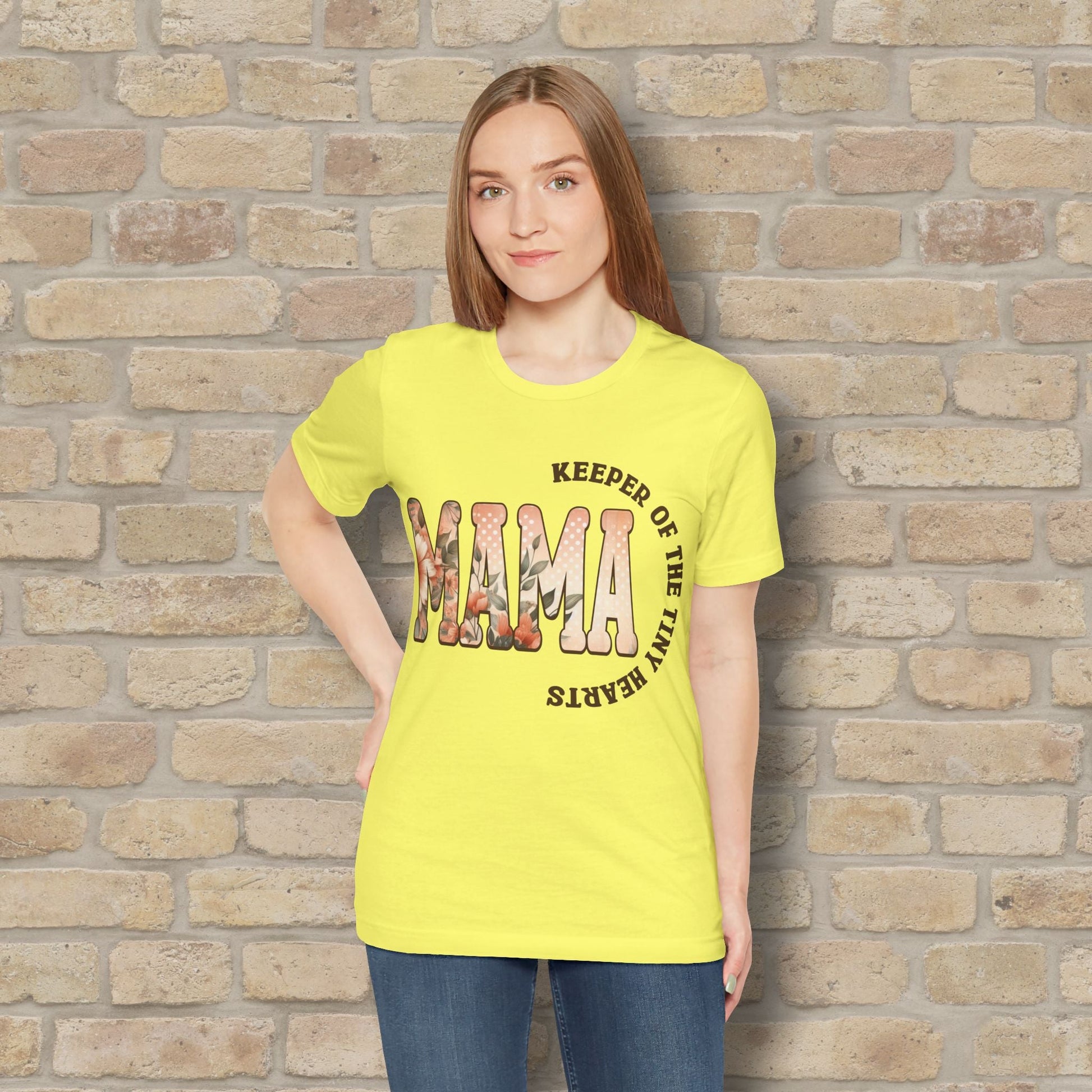 T-Shirt Keeper of the Tiny Hearts – Floral Mama Tee - Vibrant Styles
