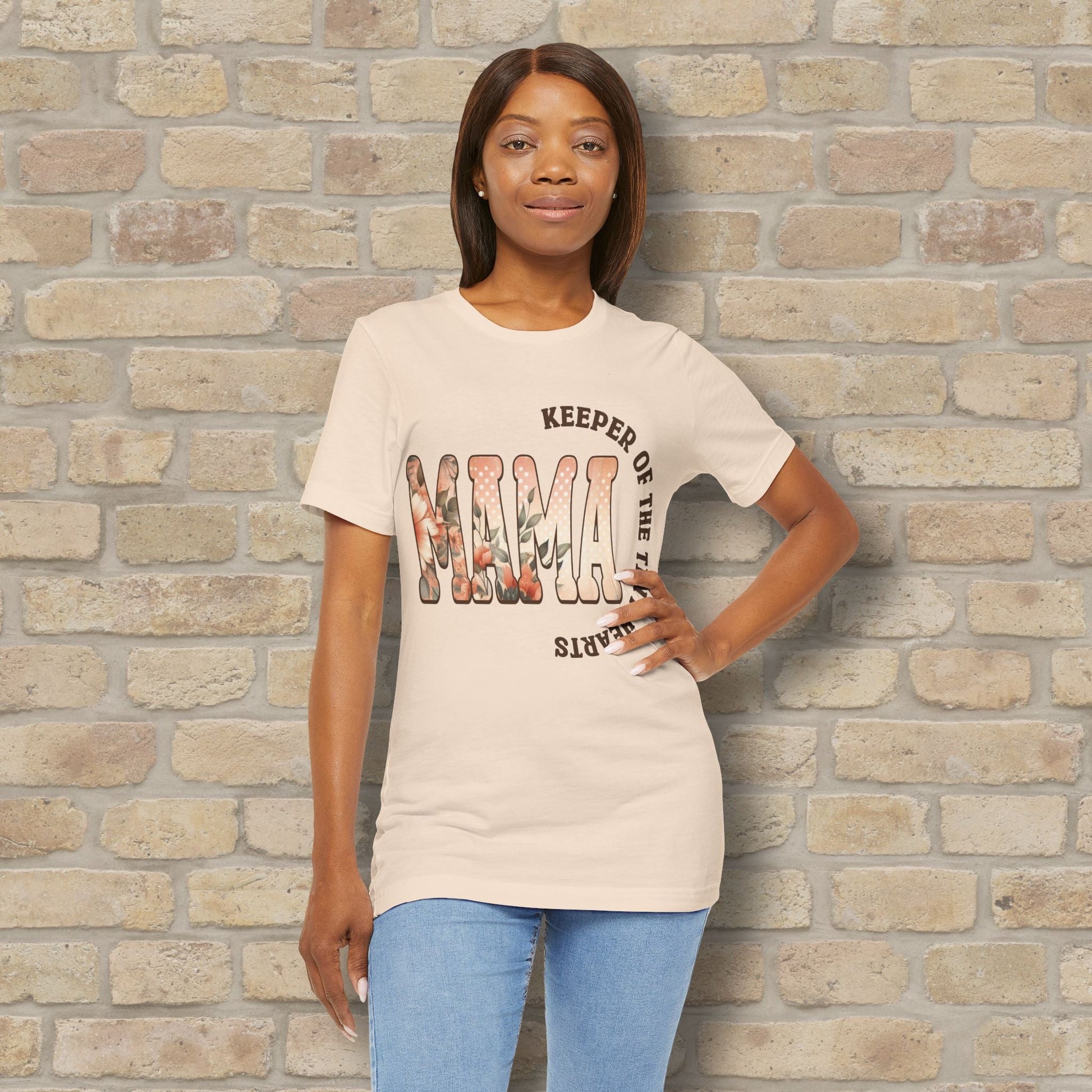 T-Shirt Keeper of the Tiny Hearts – Floral Mama Tee - Vibrant Styles