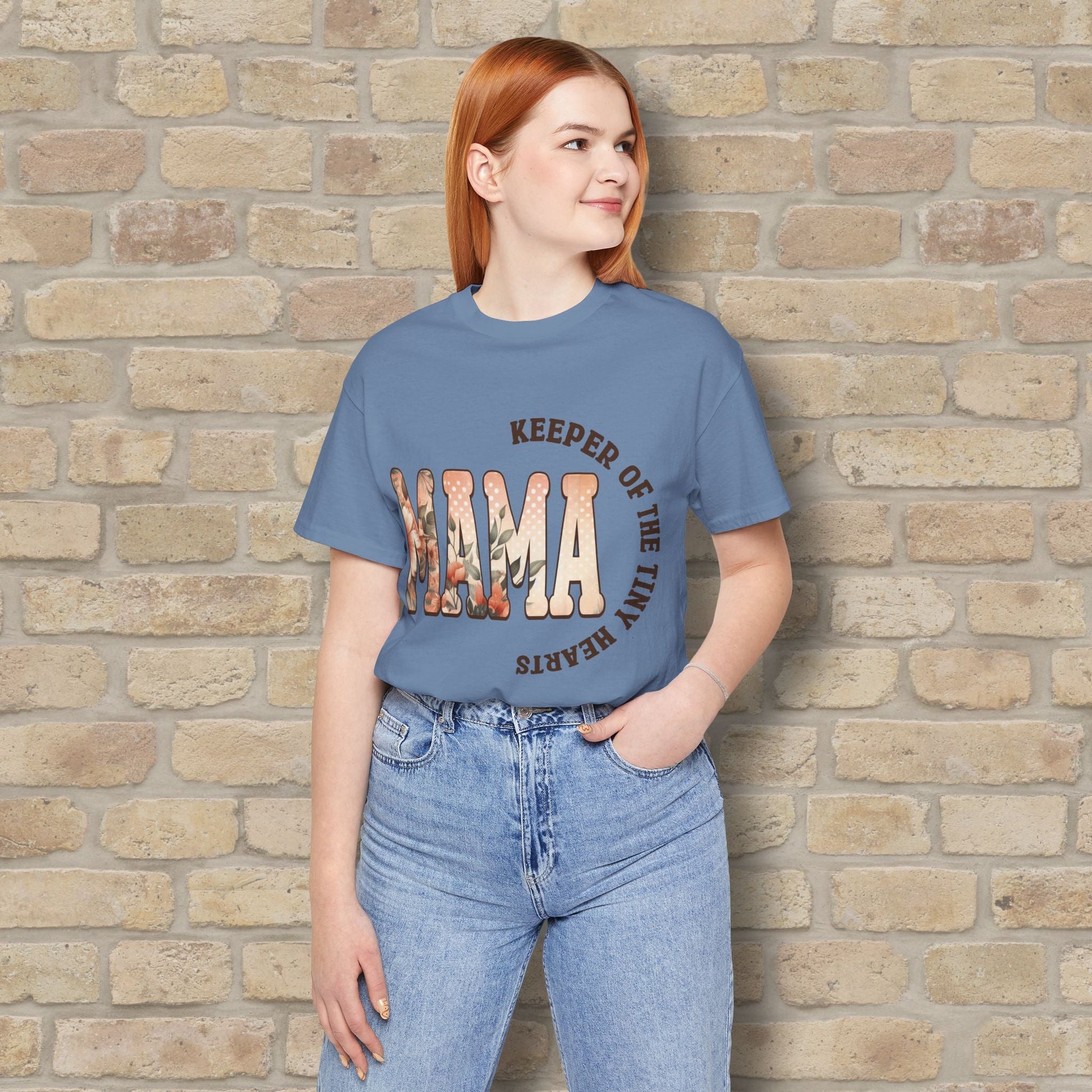 T-Shirt Keeper of the Tiny Hearts – Floral Mama Tee - Vibrant Styles