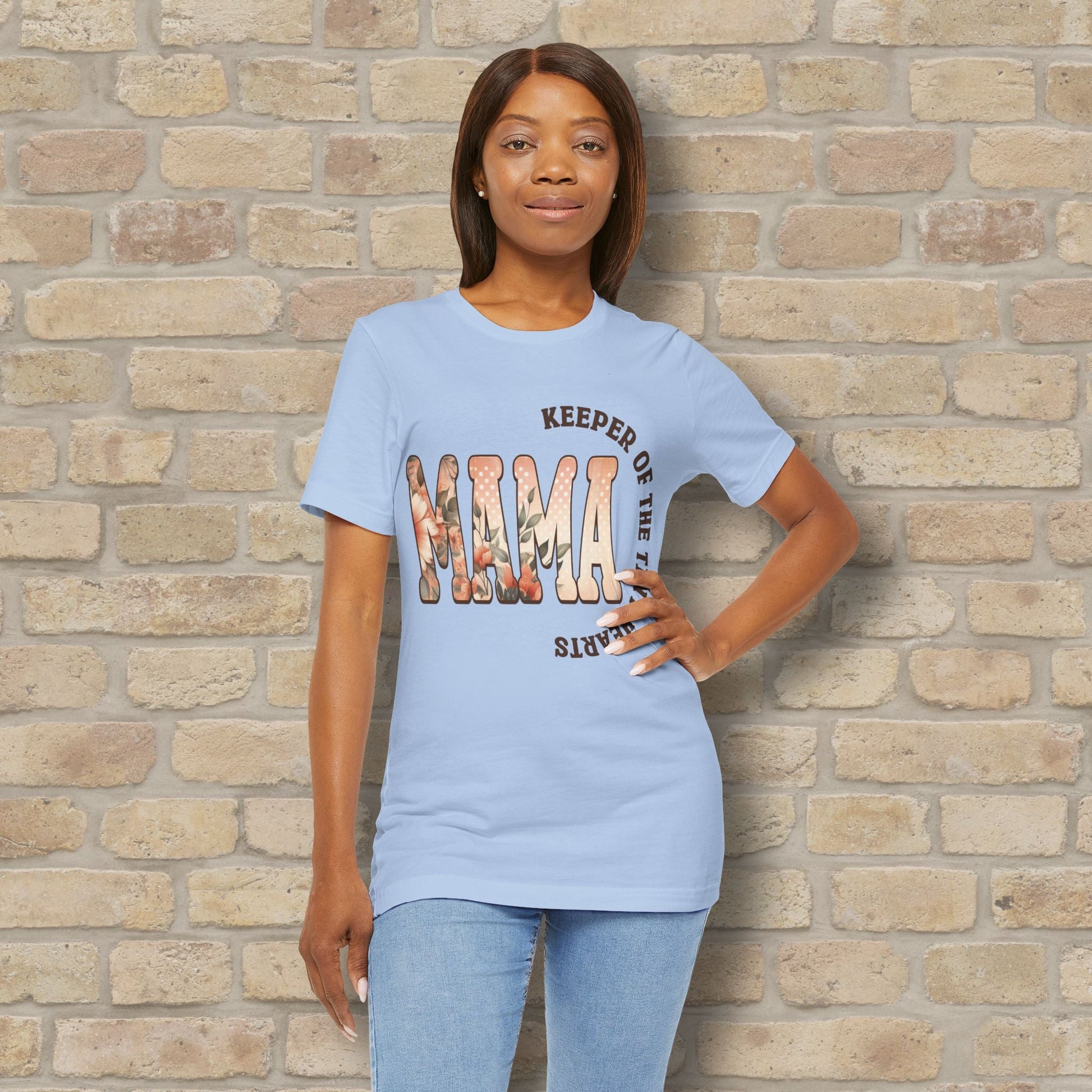 T-Shirt Keeper of the Tiny Hearts – Floral Mama Tee - Vibrant Styles