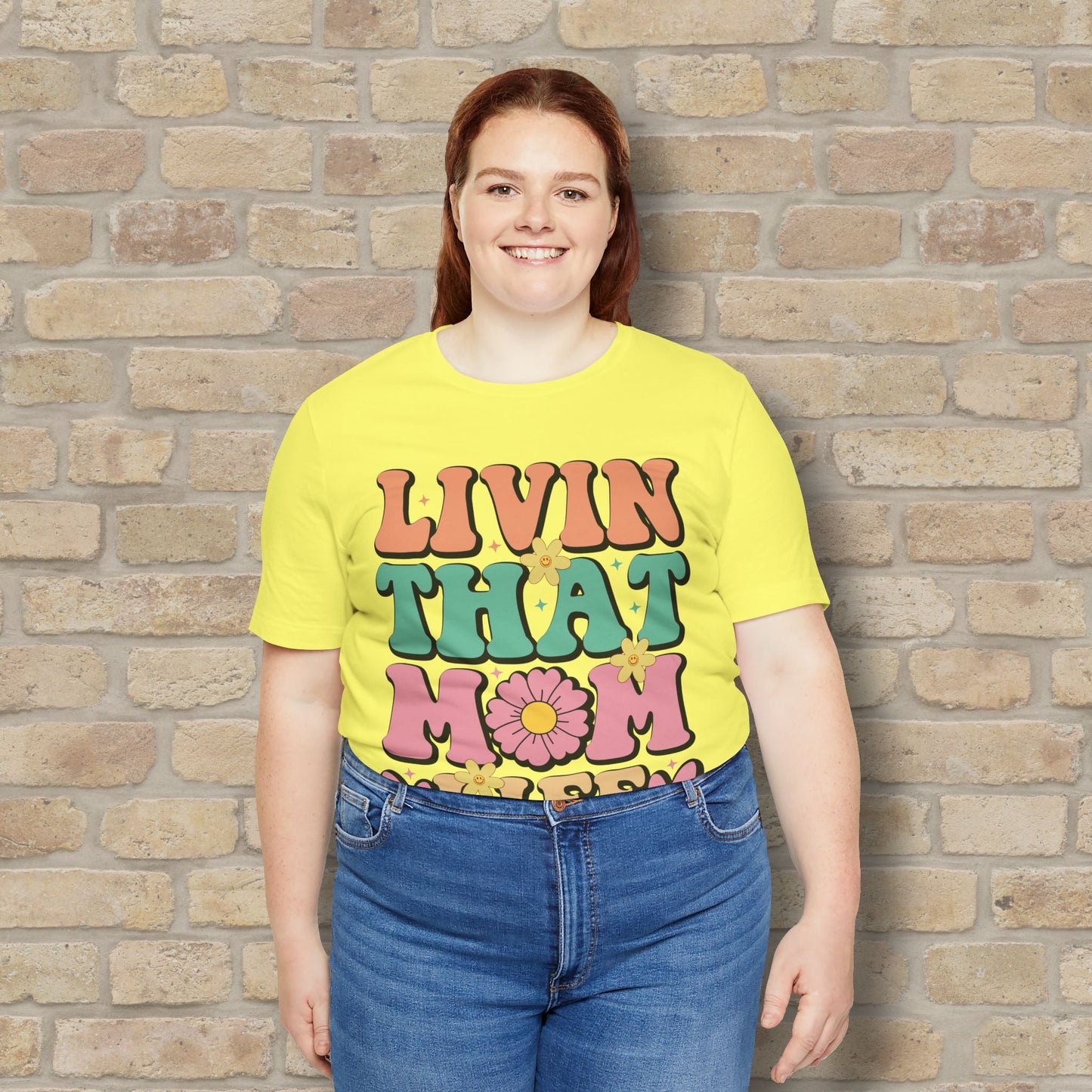 T-Shirt Livin’ That Mom Life Tee - Vibrant Styles