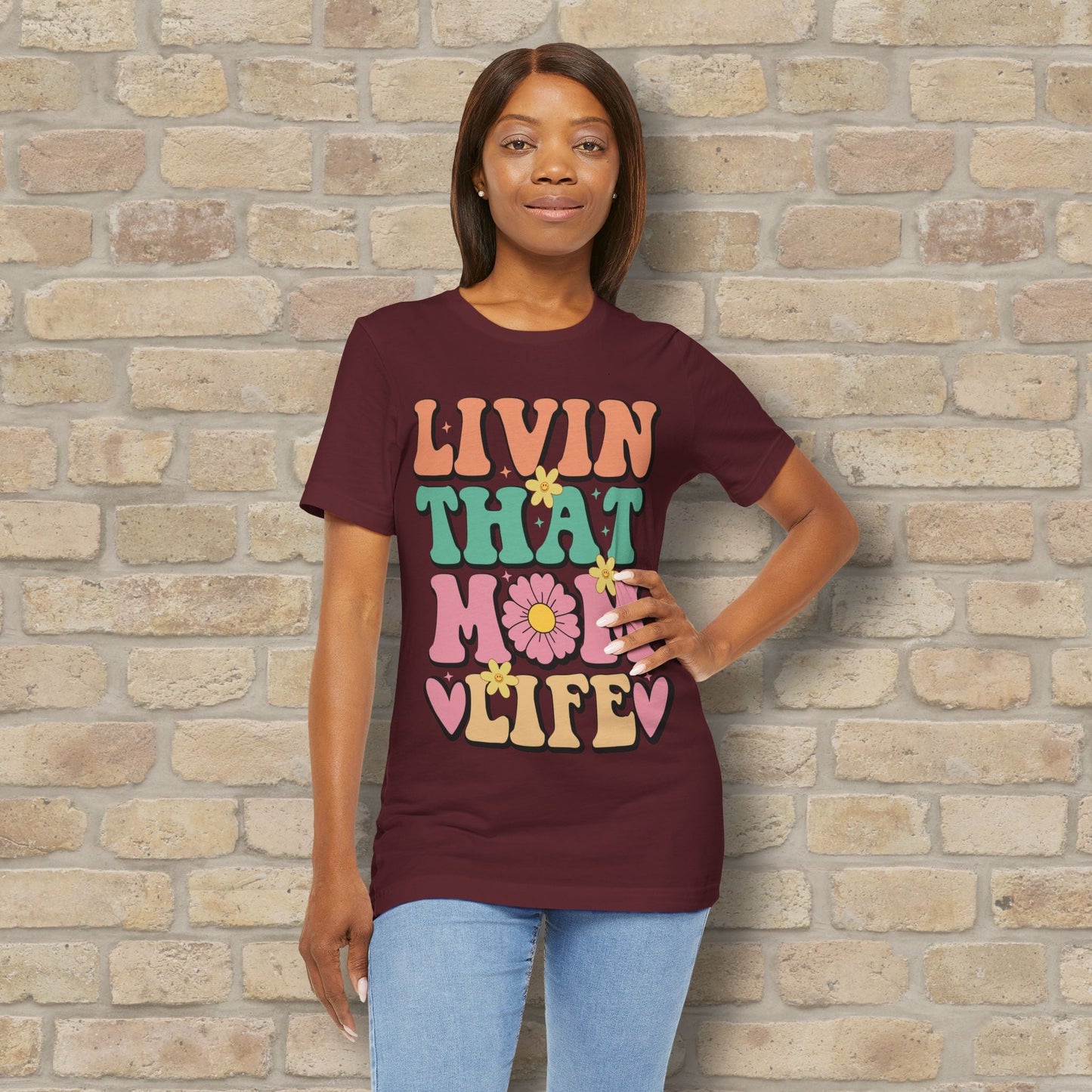 T-Shirt Livin’ That Mom Life Tee - Vibrant Styles