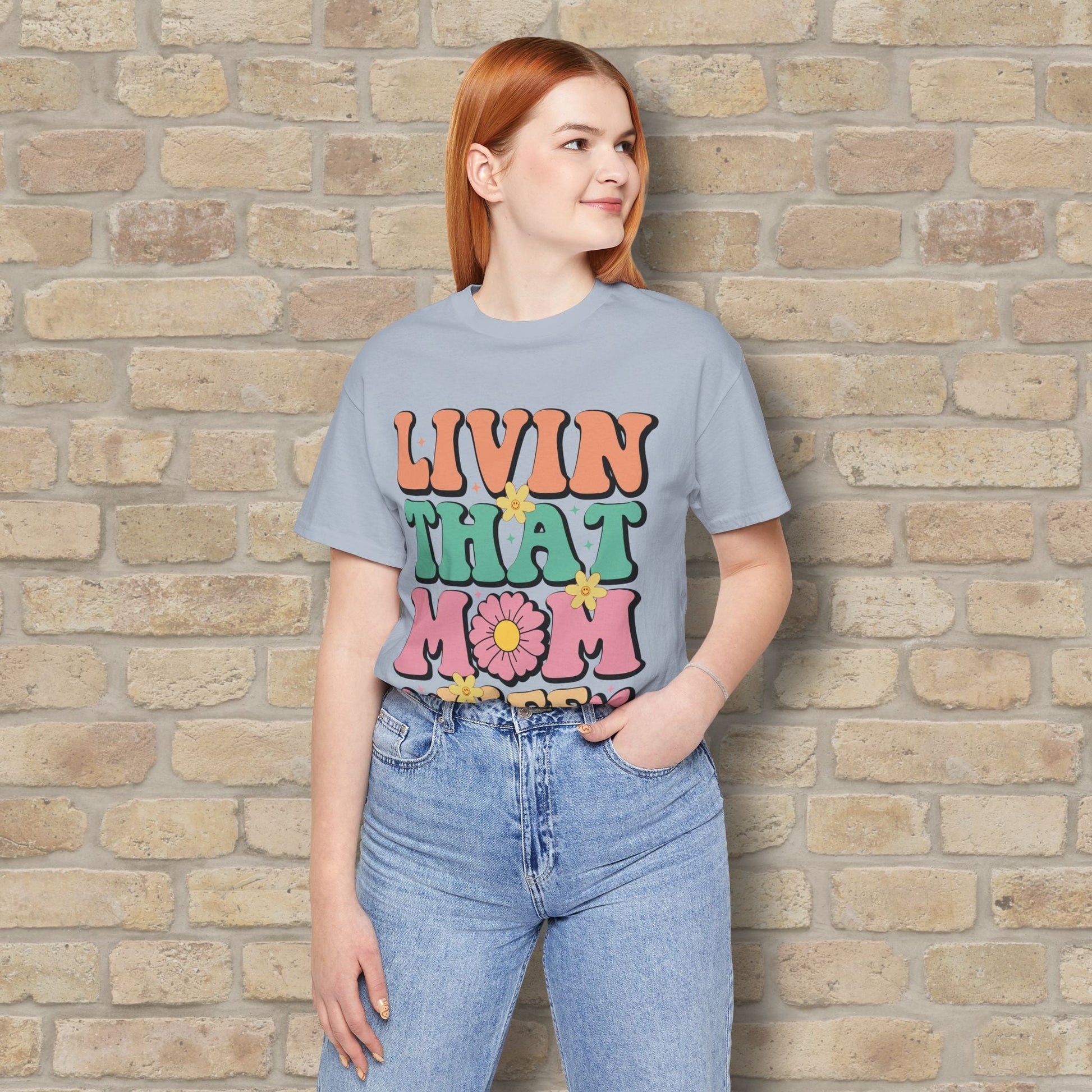 T-Shirt Livin’ That Mom Life Tee - Vibrant Styles