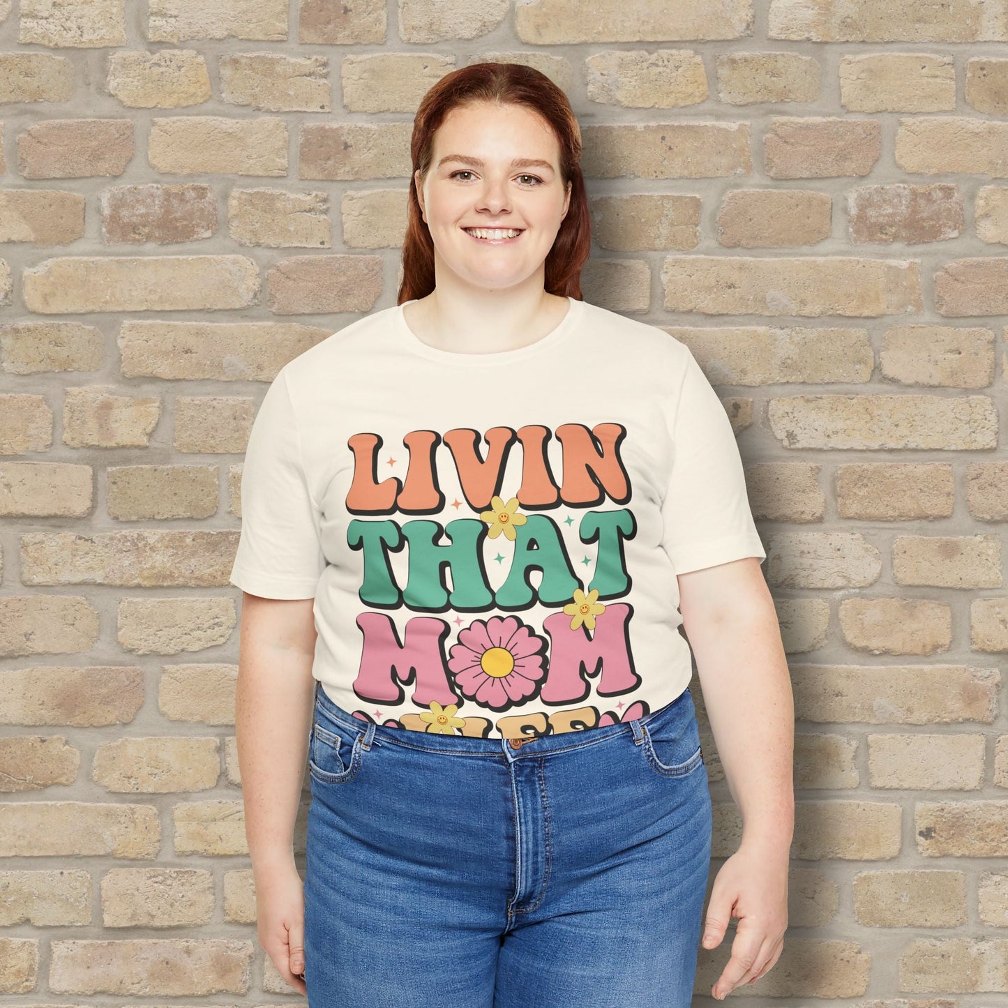 T-Shirt Livin’ That Mom Life Tee - Vibrant Styles