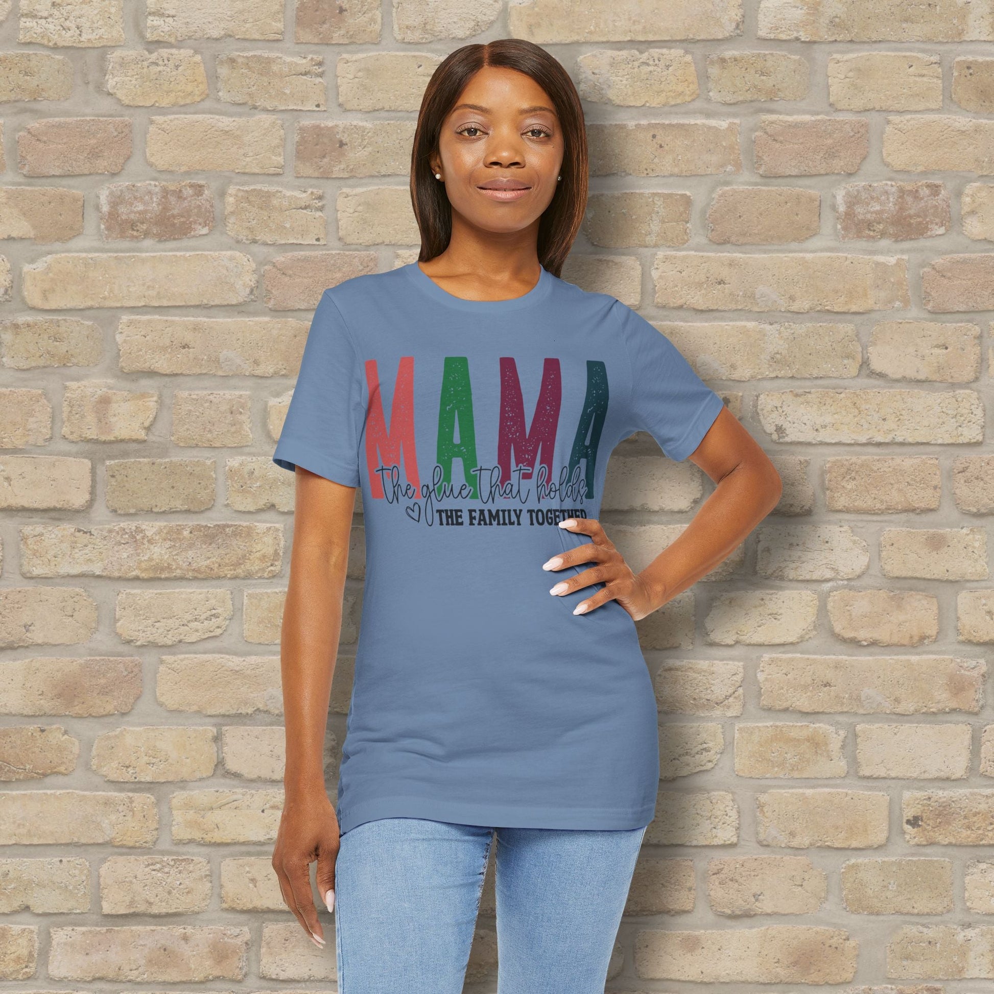 T-Shirt Mama – The Glue That Holds the Family Together Tee - Vibrant Styles