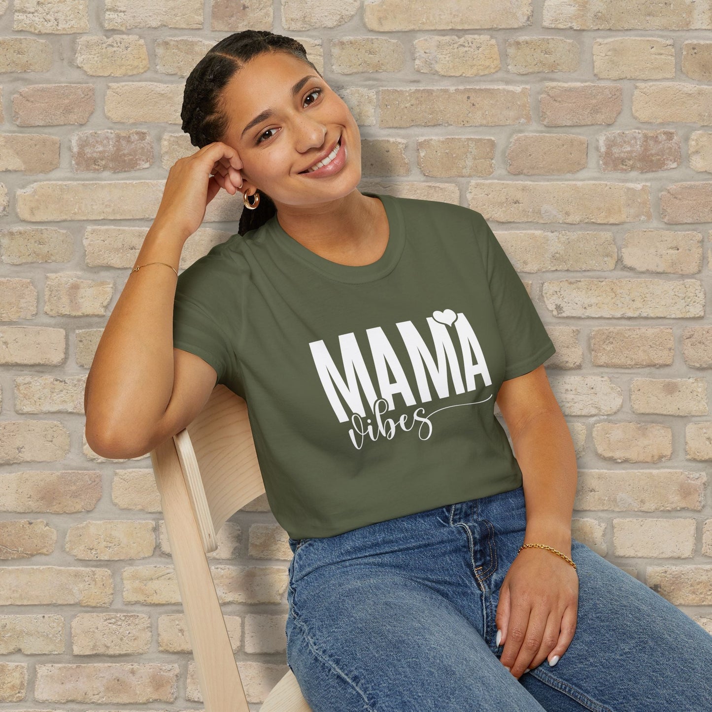 Mostly Text Mama Vibes Tee - Vibrant Styles