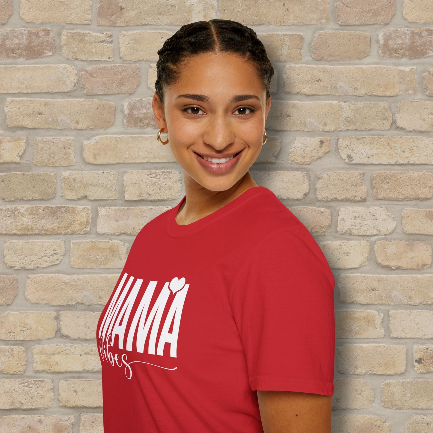 Mostly Text Mama Vibes Tee - Vibrant Styles