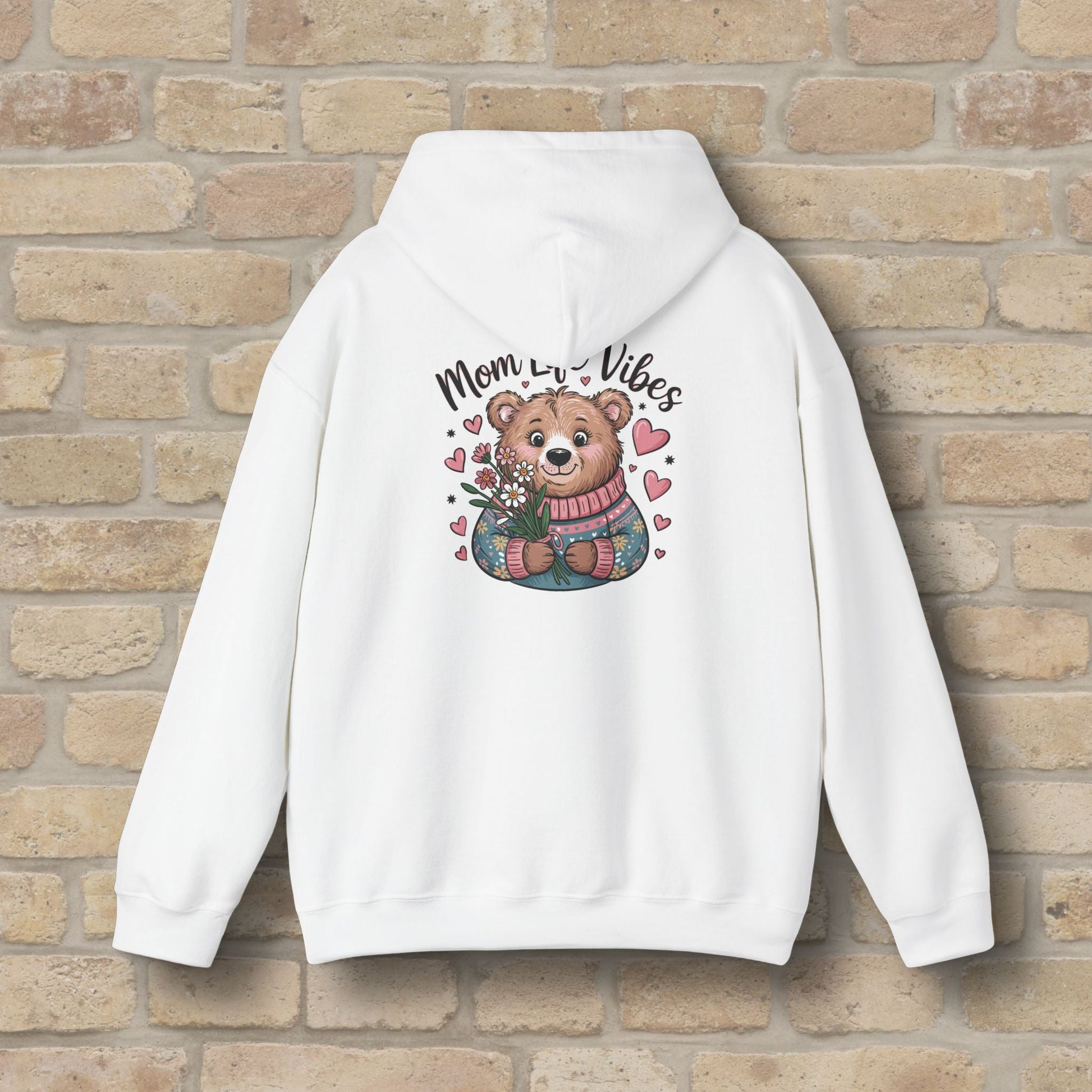 Graphic & Text Mom Bear Life Vibes Pullover Hoodie - Vibrant Styles