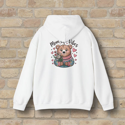 Graphic & Text Mom Bear Life Vibes Pullover Hoodie - Vibrant Styles