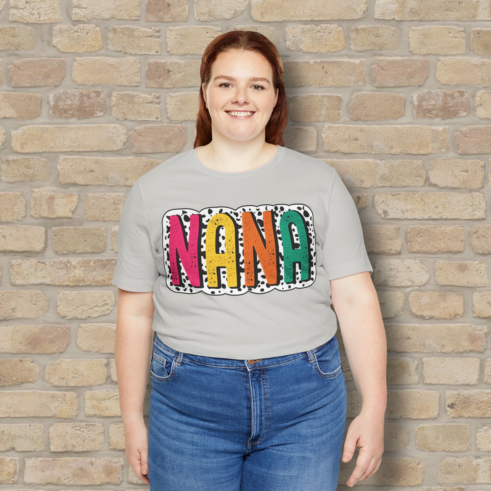 T-Shirt Nana Color Pop Tee - Vibrant Styles