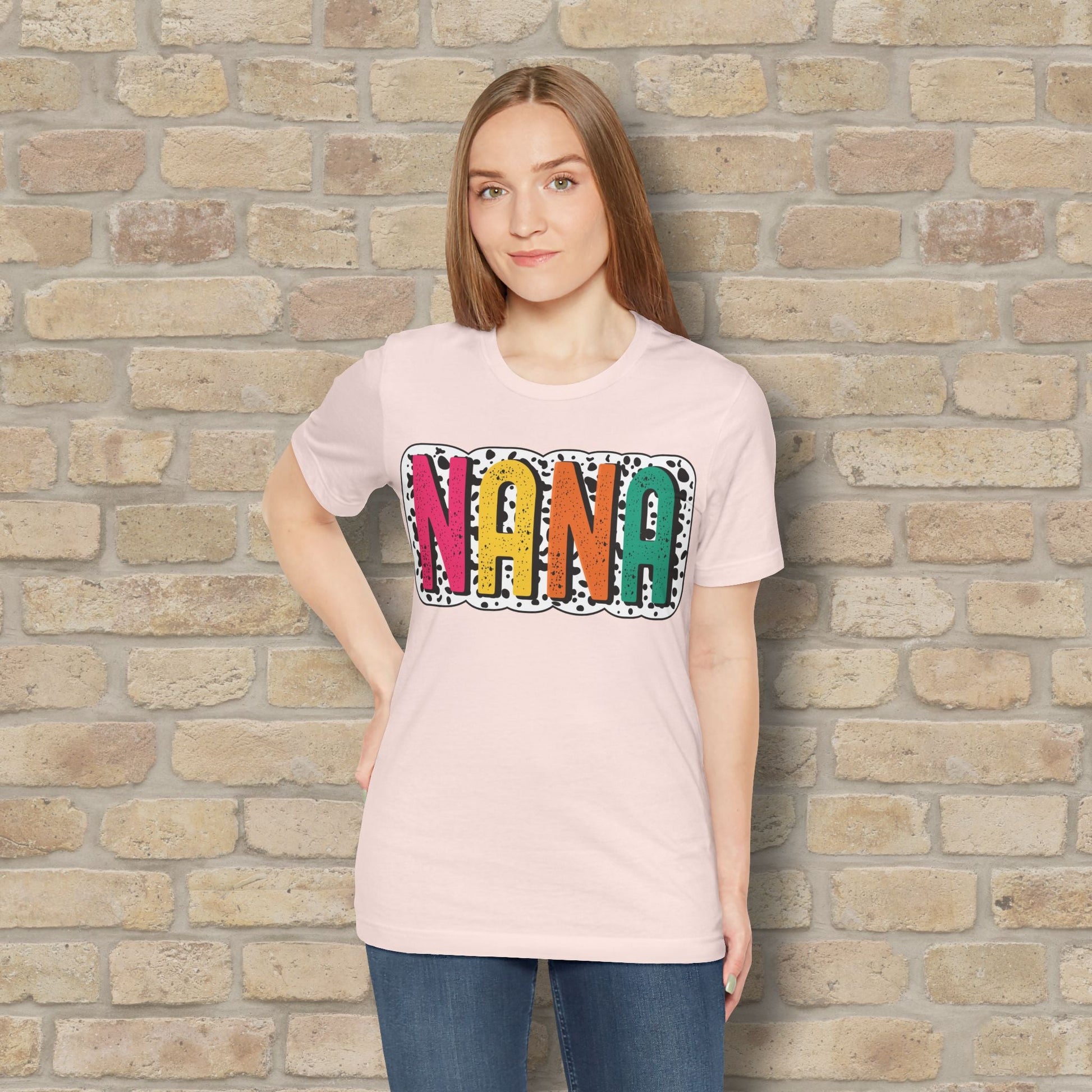 T-Shirt Nana Color Pop Tee - Vibrant Styles