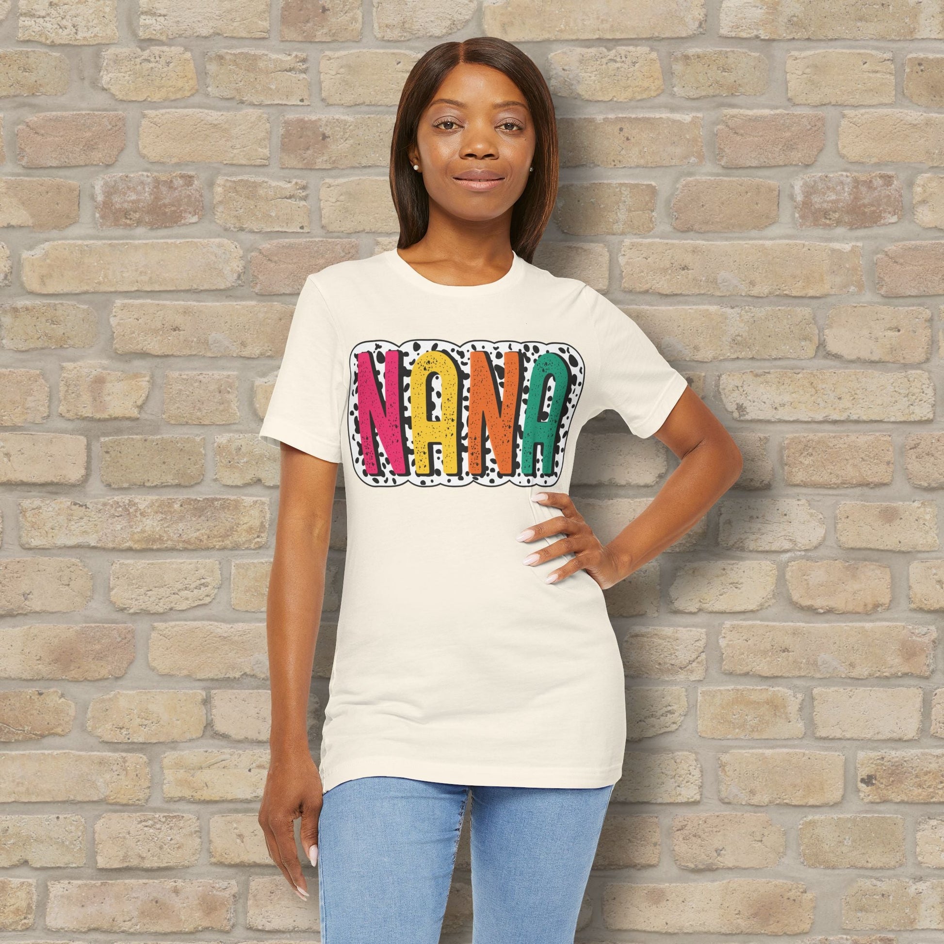 T-Shirt Nana Color Pop Tee - Vibrant Styles