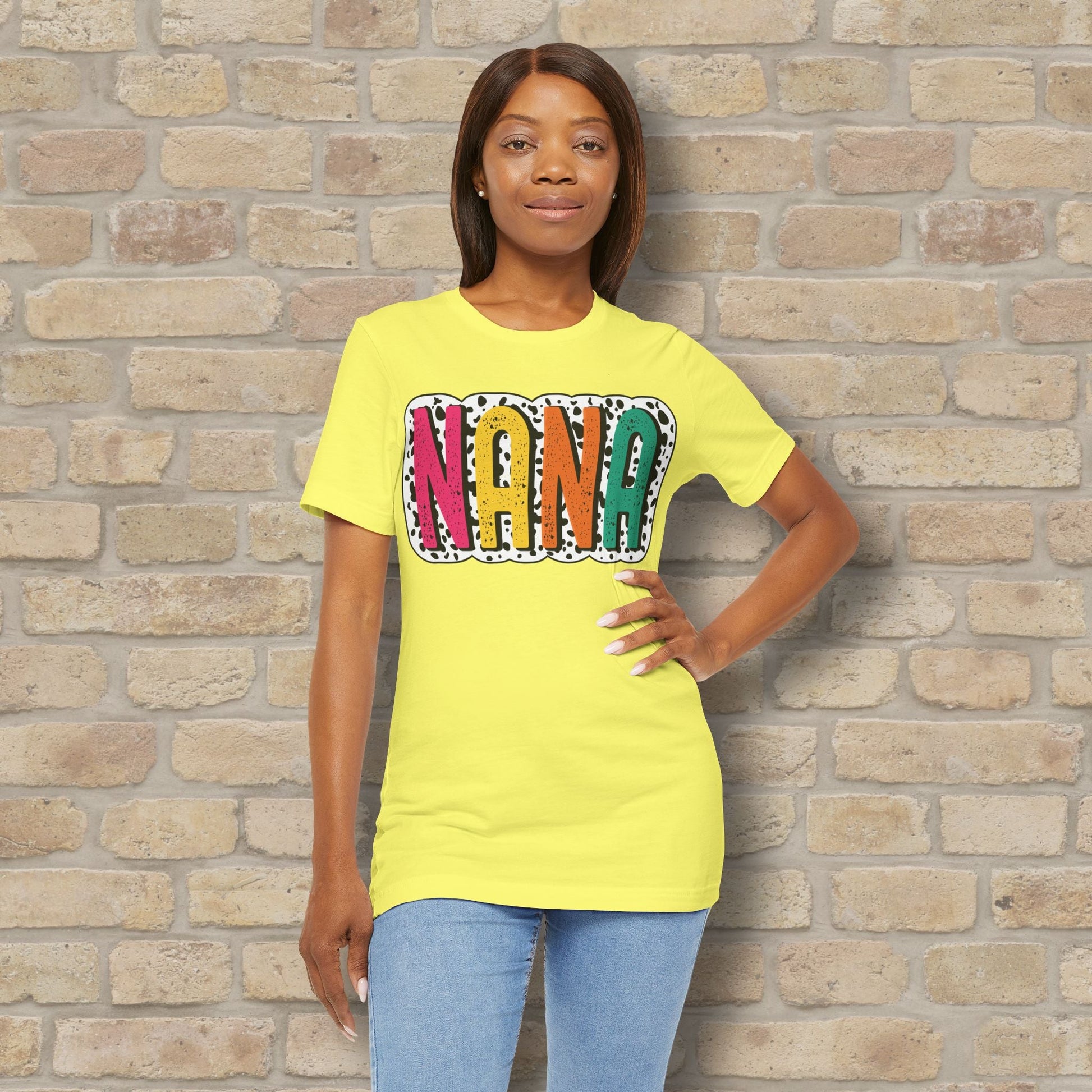 T-Shirt Nana Color Pop Tee - Vibrant Styles
