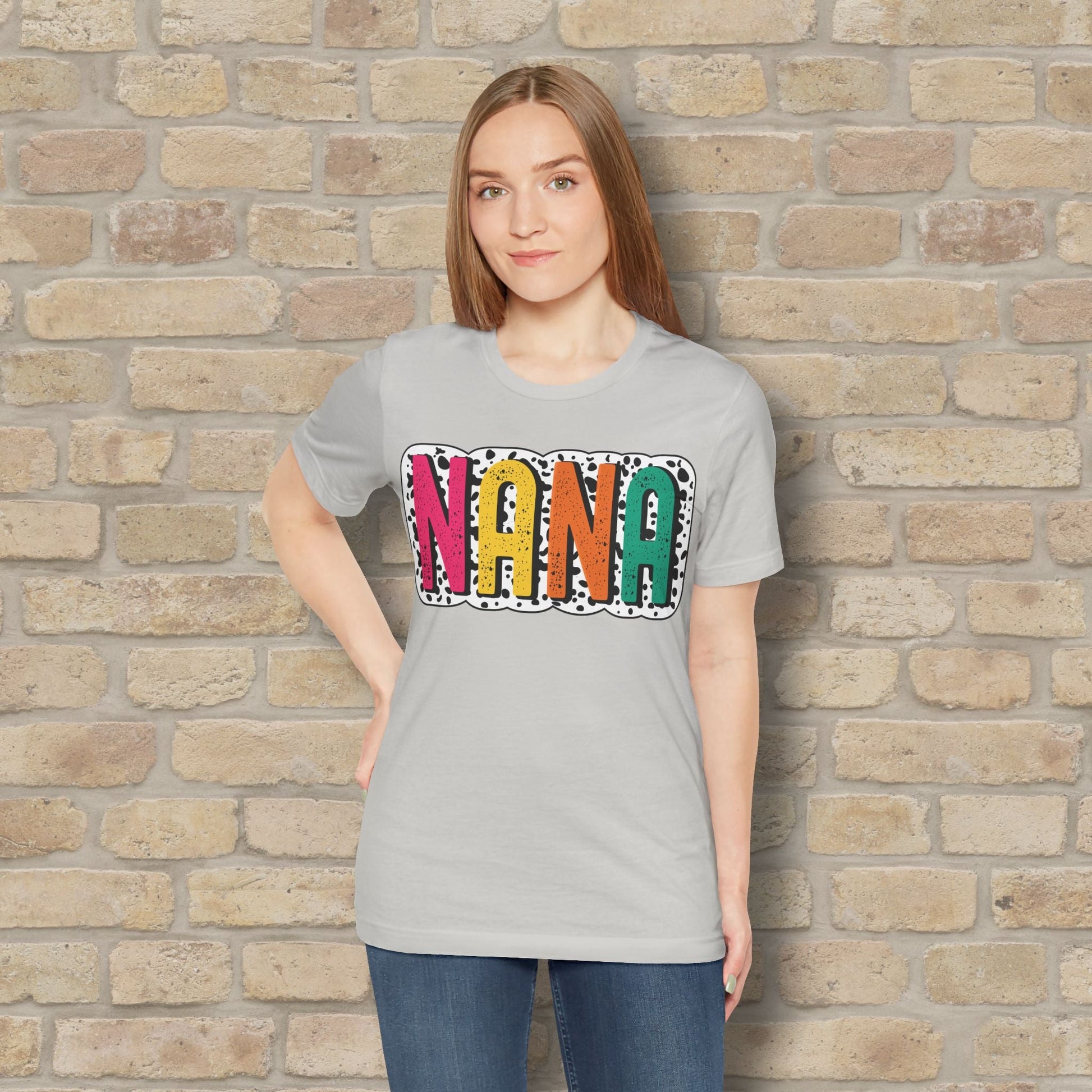 T-Shirt Nana Color Pop Tee - Vibrant Styles