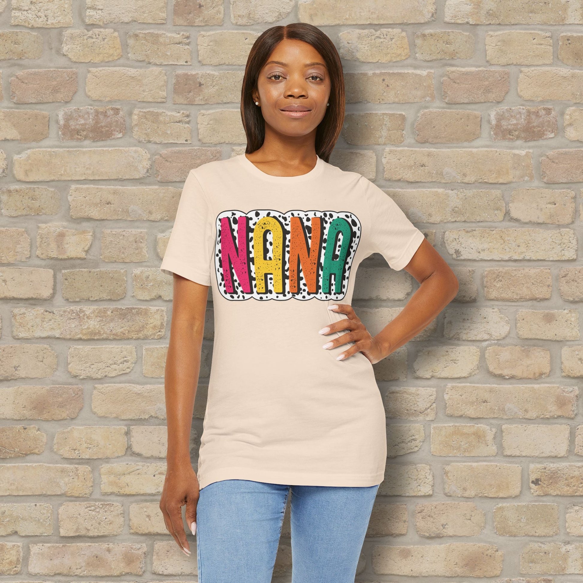 T-Shirt Nana Color Pop Tee - Vibrant Styles