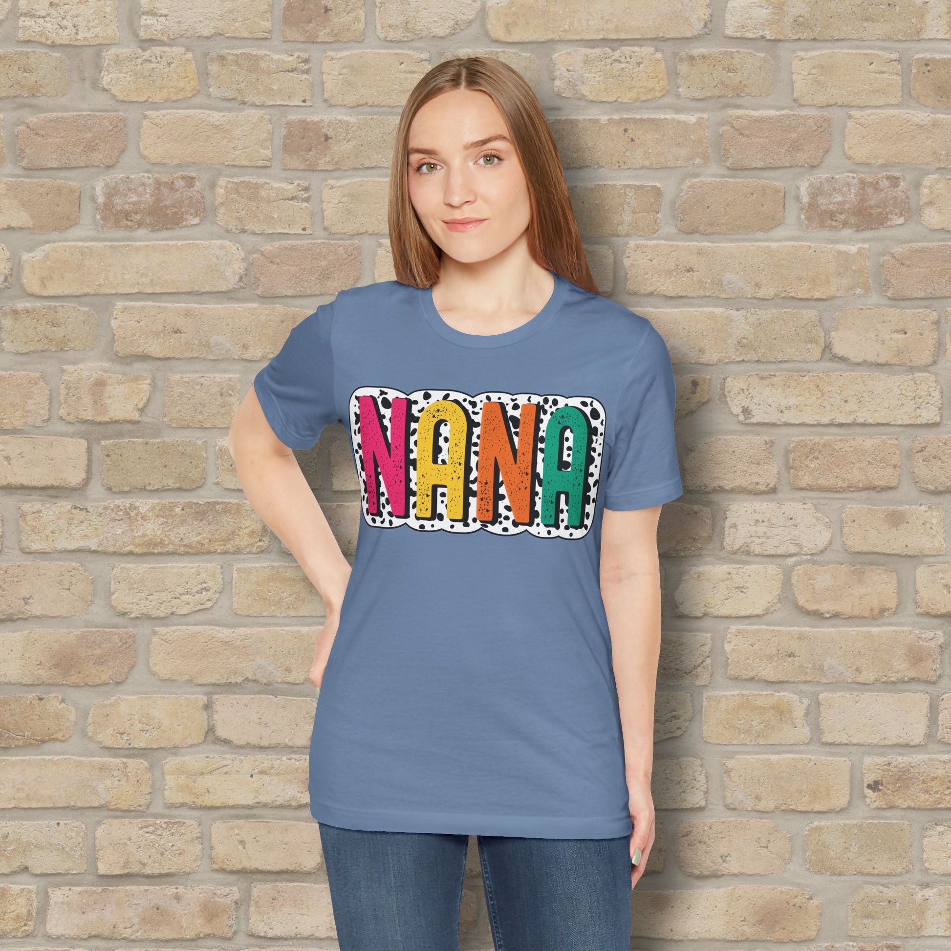 T-Shirt Nana Color Pop Tee - Vibrant Styles