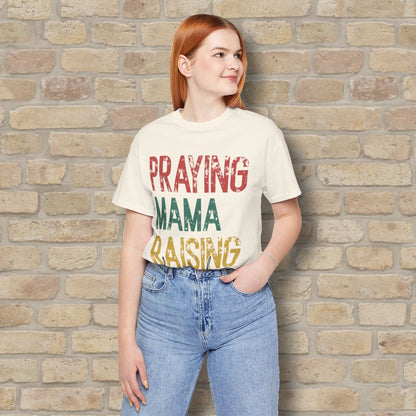 T-Shirt Praying Mama Raising Disciples Tee - Vibrant Styles
