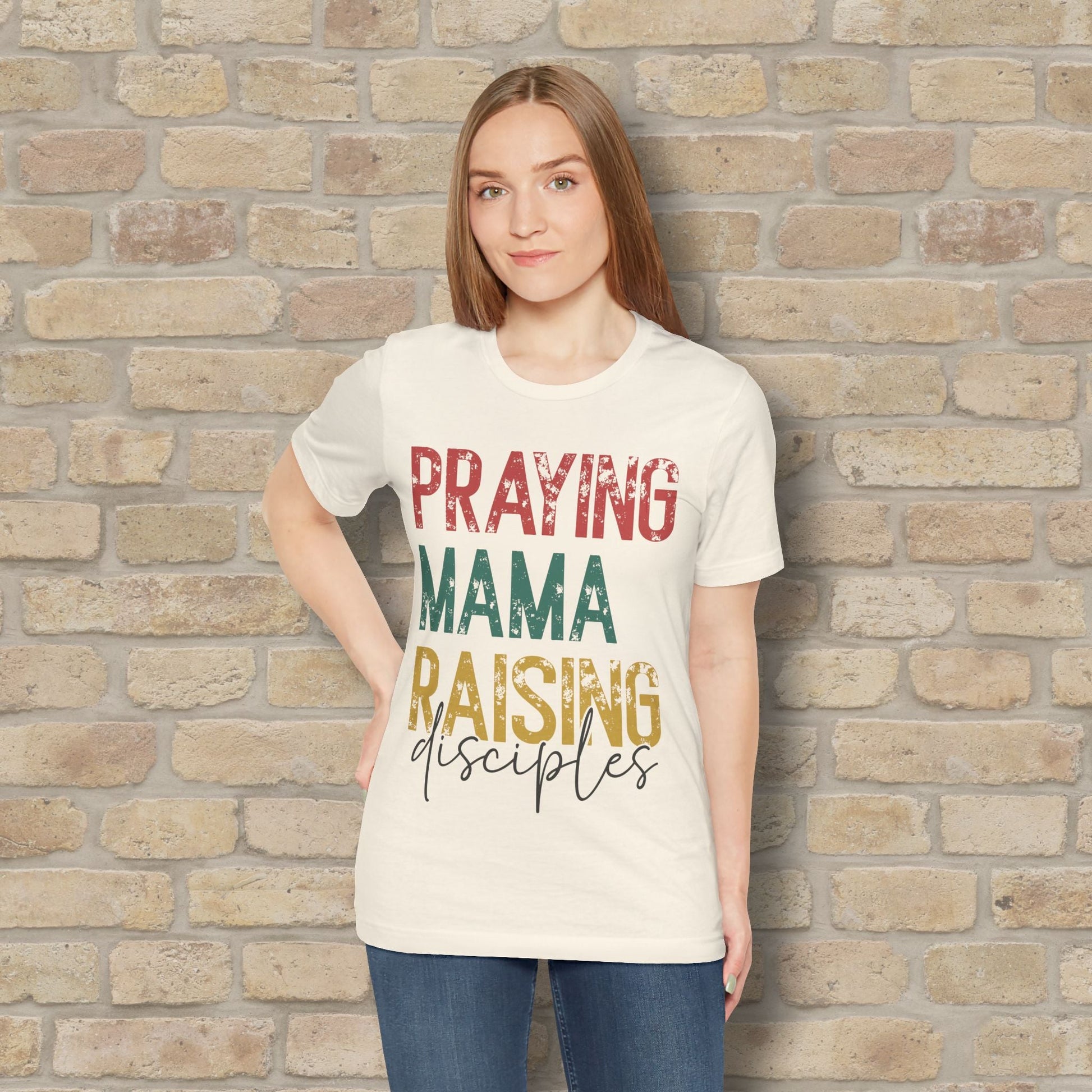 T-Shirt Praying Mama Raising Disciples Tee - Vibrant Styles