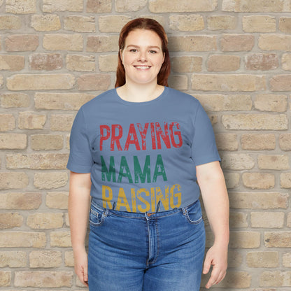 T-Shirt Praying Mama Raising Disciples Tee - Vibrant Styles