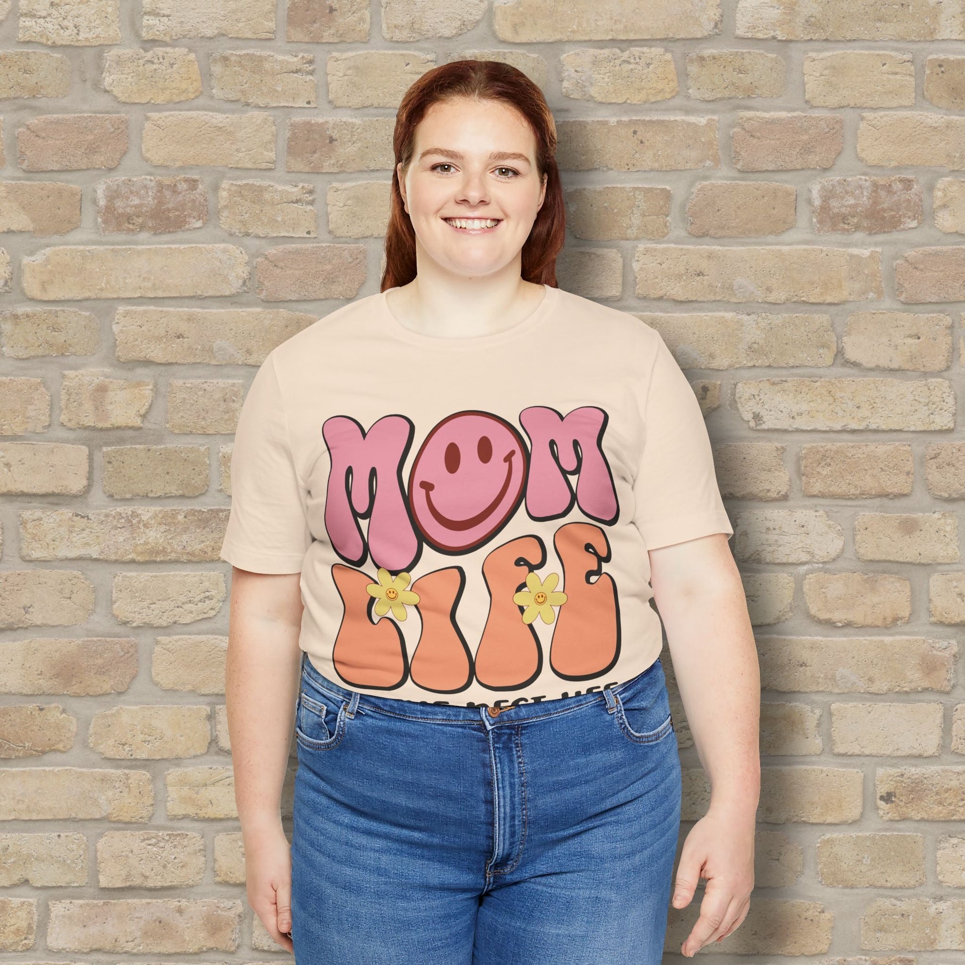 Mostly Text T-Shirts Retro Mom Life Tee - Vibrant Styles