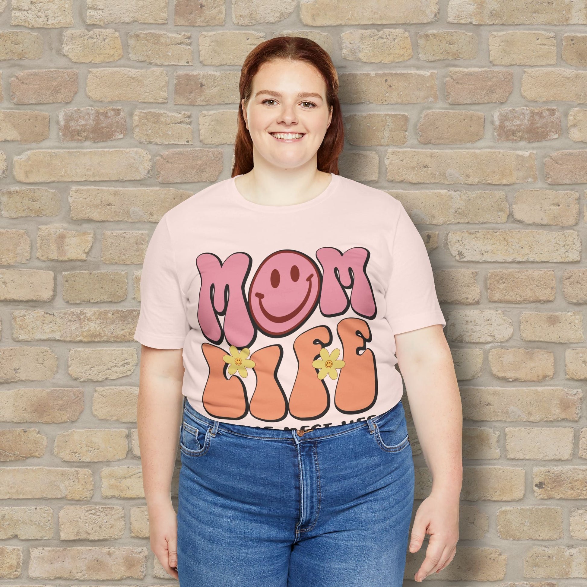 Mostly Text T-Shirts Retro Mom Life Tee - Vibrant Styles