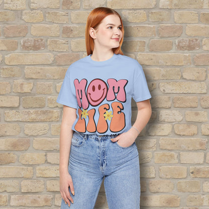 Mostly Text T-Shirts Retro Mom Life Tee - Vibrant Styles