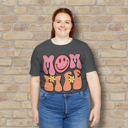 Mostly Text T-Shirts Retro Mom Life Tee - Vibrant Styles