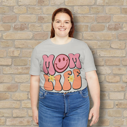 Mostly Text T-Shirts Retro Mom Life Tee - Vibrant Styles
