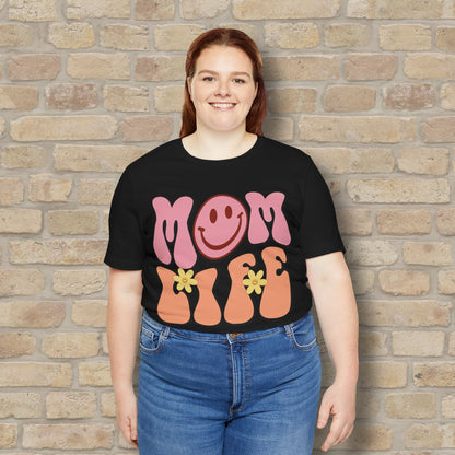 Mostly Text T-Shirts Retro Mom Life Tee - Vibrant Styles