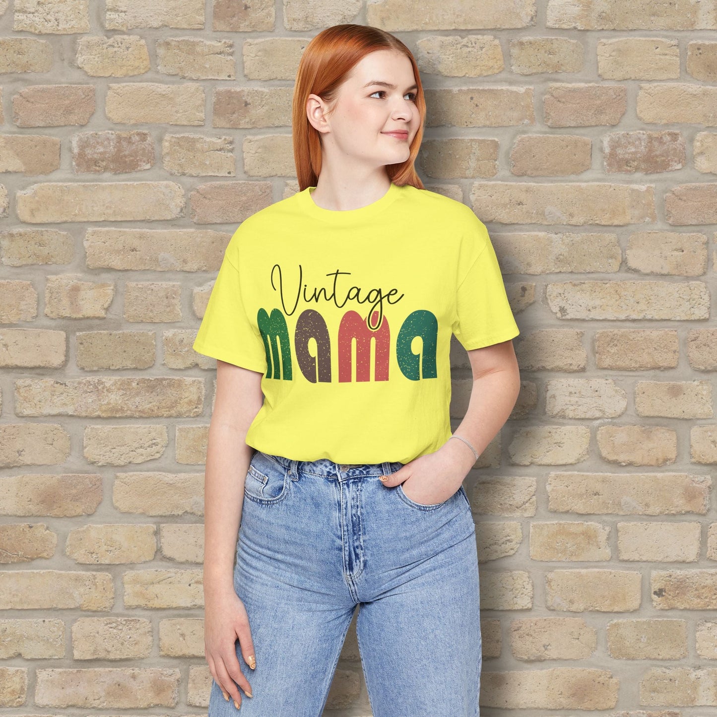 T-Shirt Vintage Mama Tee – Timeless Style, Still Got It - Vibrant Styles