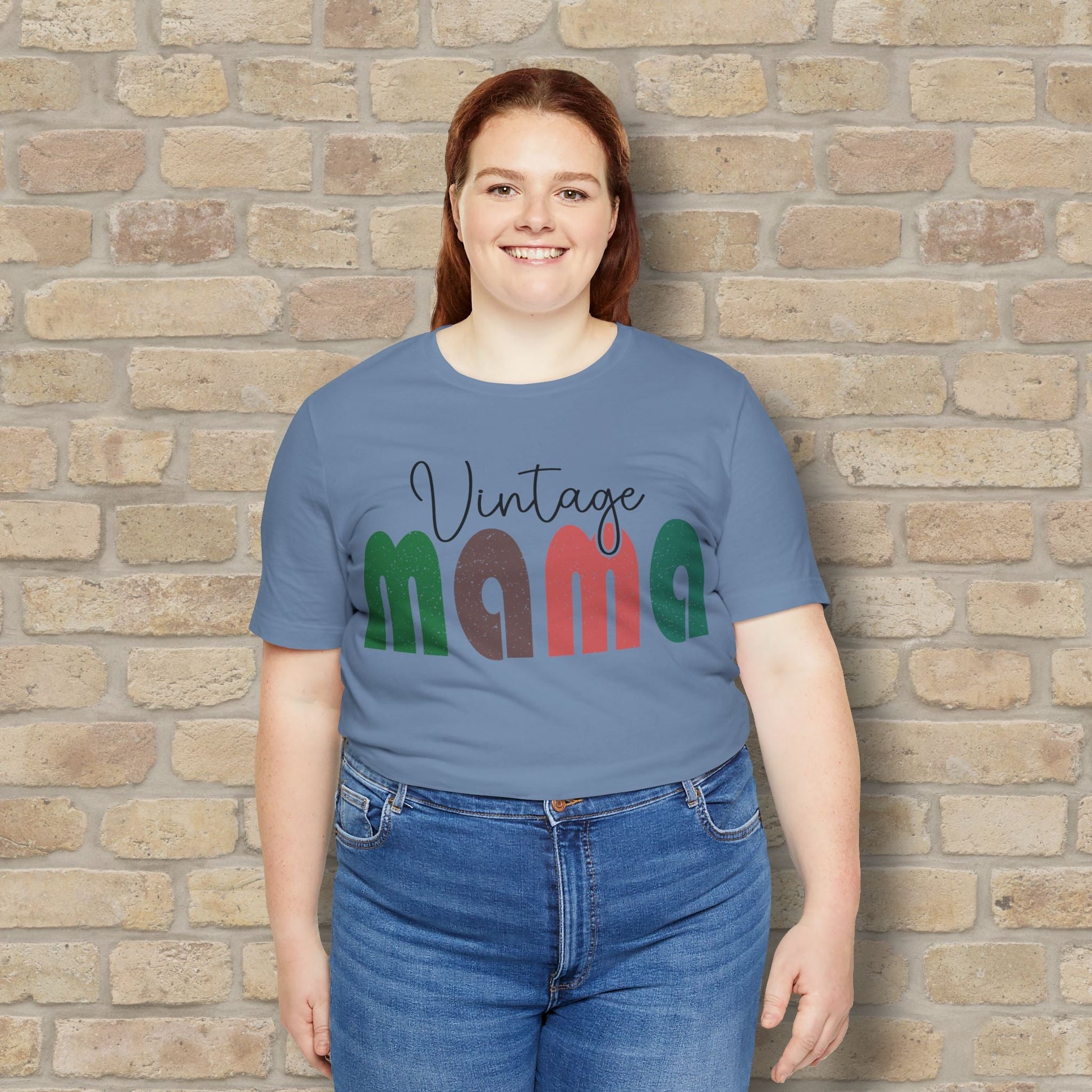 T-Shirt Vintage Mama Tee – Timeless Style, Still Got It - Vibrant Styles
