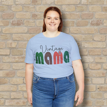 T-Shirt Vintage Mama Tee – Timeless Style, Still Got It - Vibrant Styles