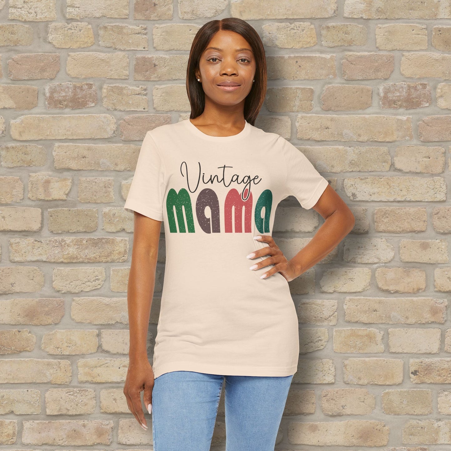 T-Shirt Vintage Mama Tee – Timeless Style, Still Got It - Vibrant Styles